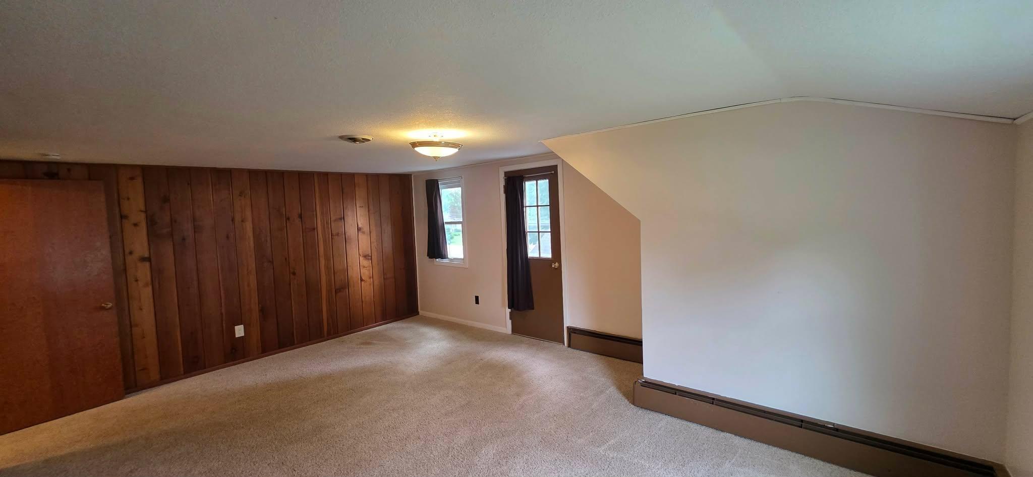 107 Park Avenue E Property Photo 68