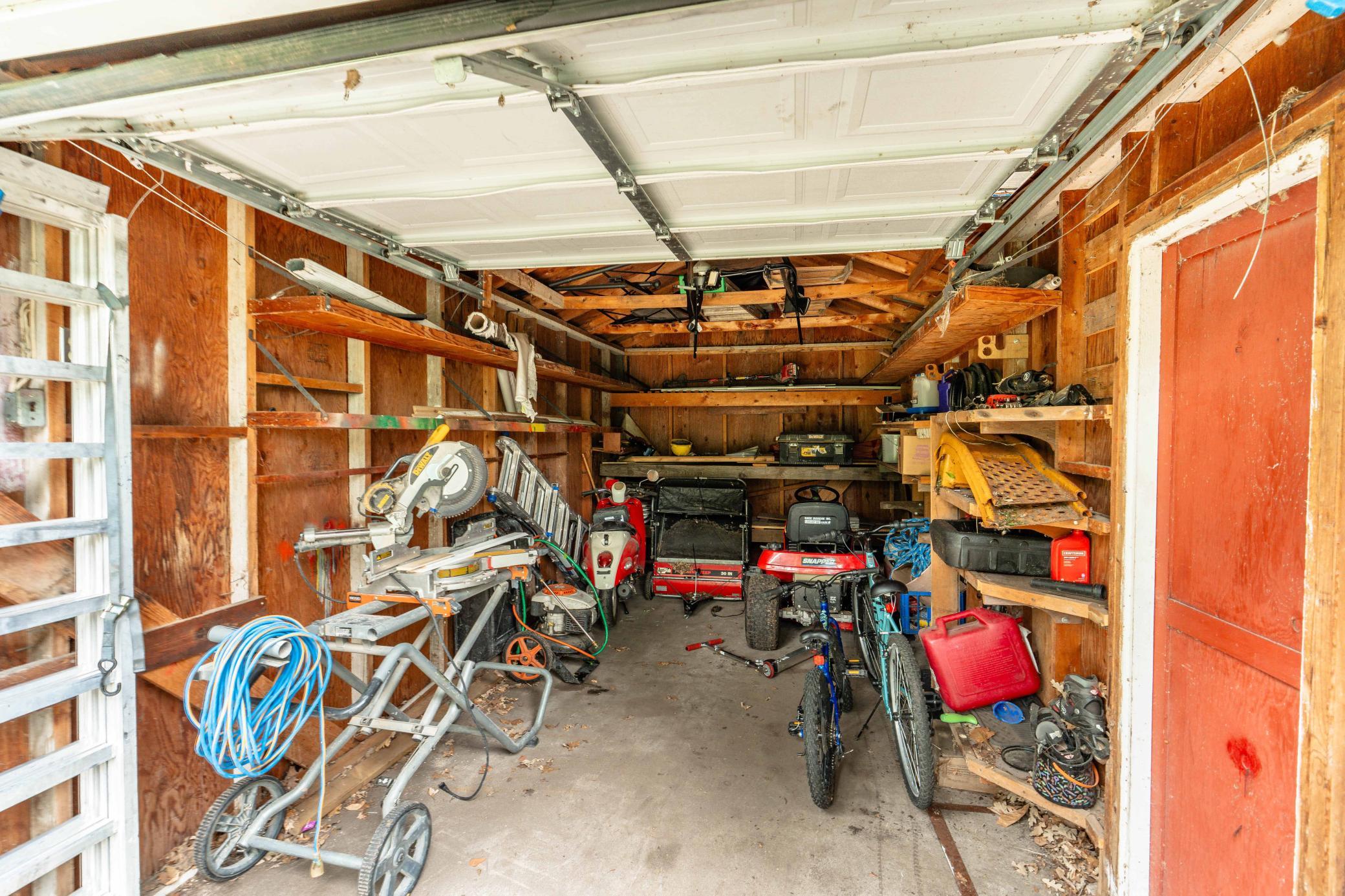 23256 Rus Dic Circle Property Photo 12