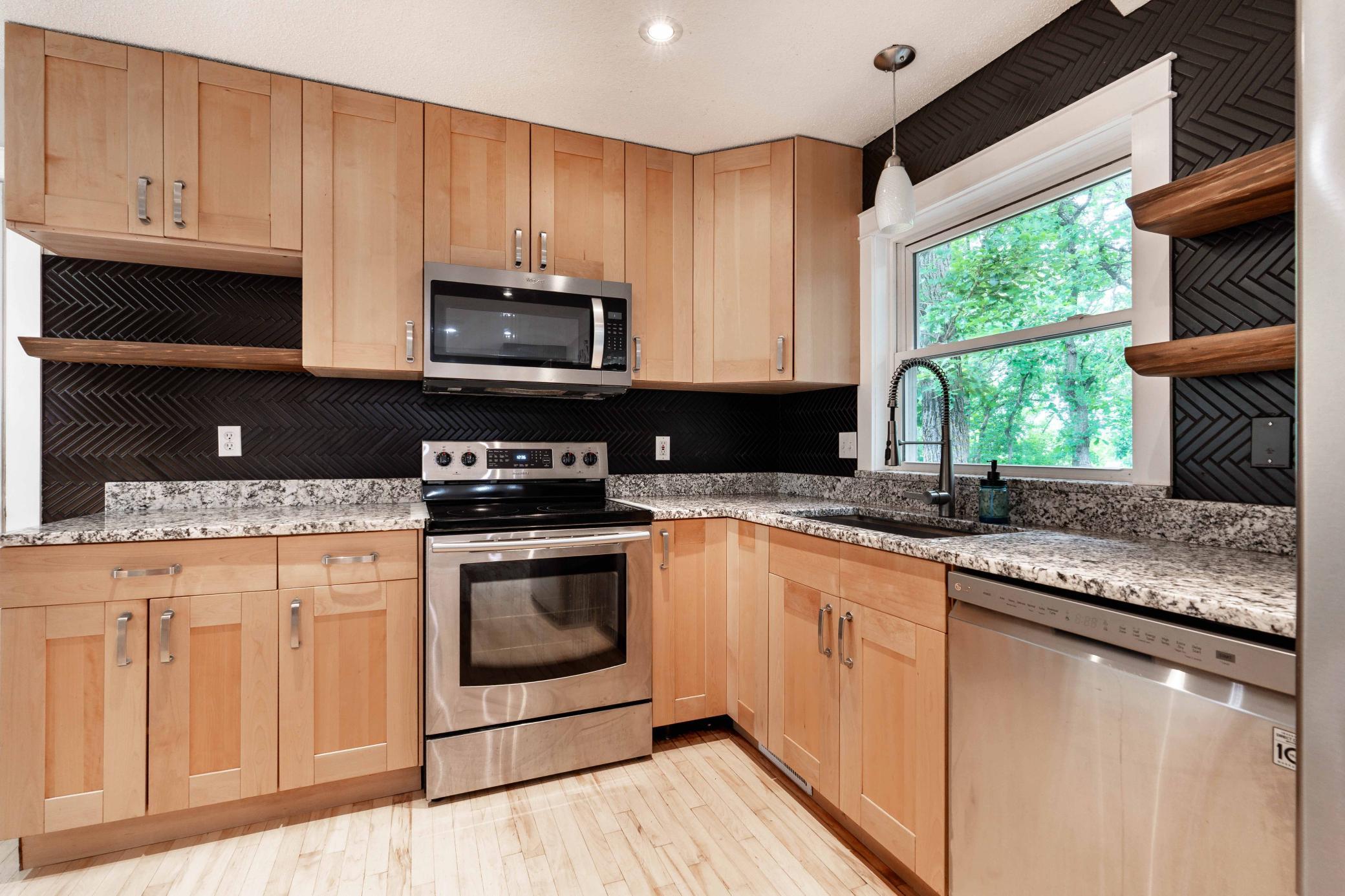23256 Rus Dic Circle Property Photo 29