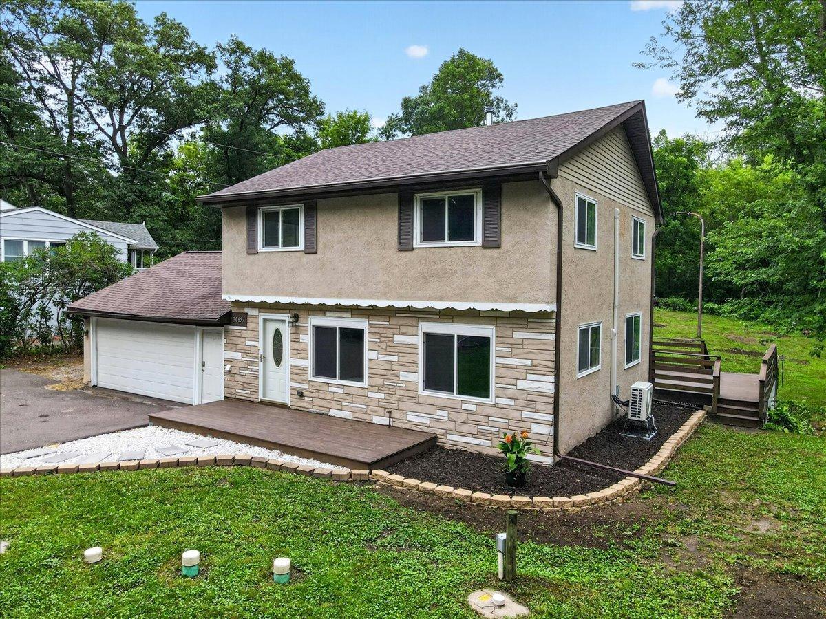 20657 Jewel Avenue N Property Photo 1