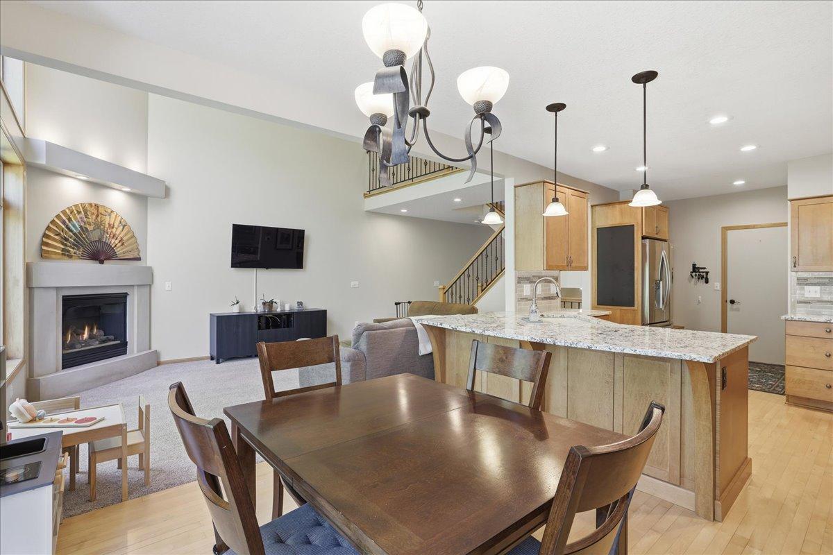 15595 Cherry Path Property Photo 7