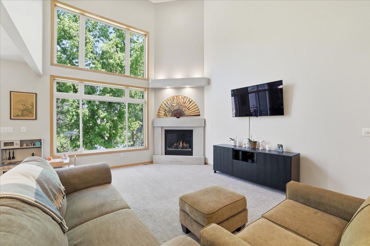 15595 Cherry Path Property Photo 14