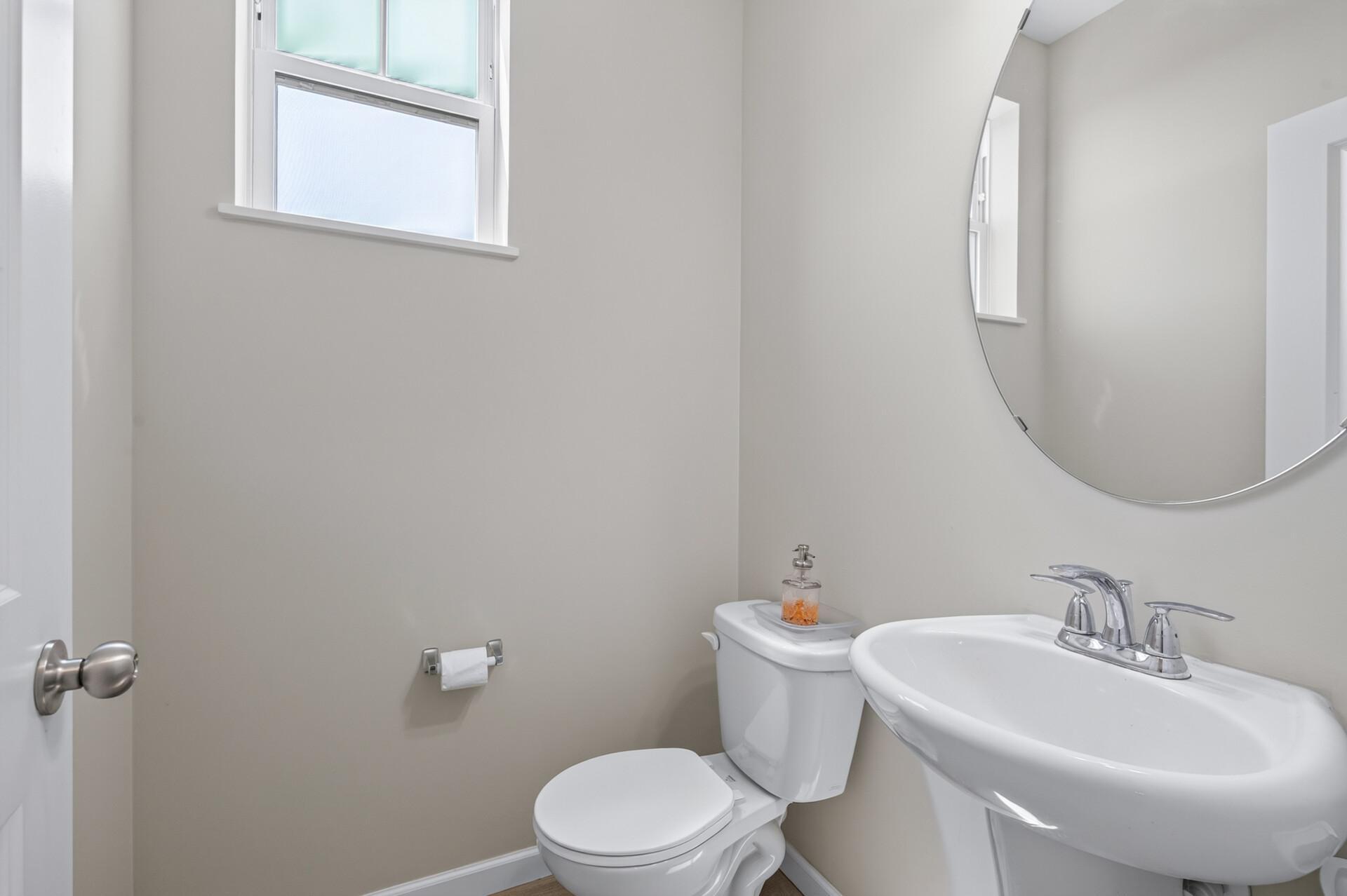 15474 Eames Way Property Photo 23