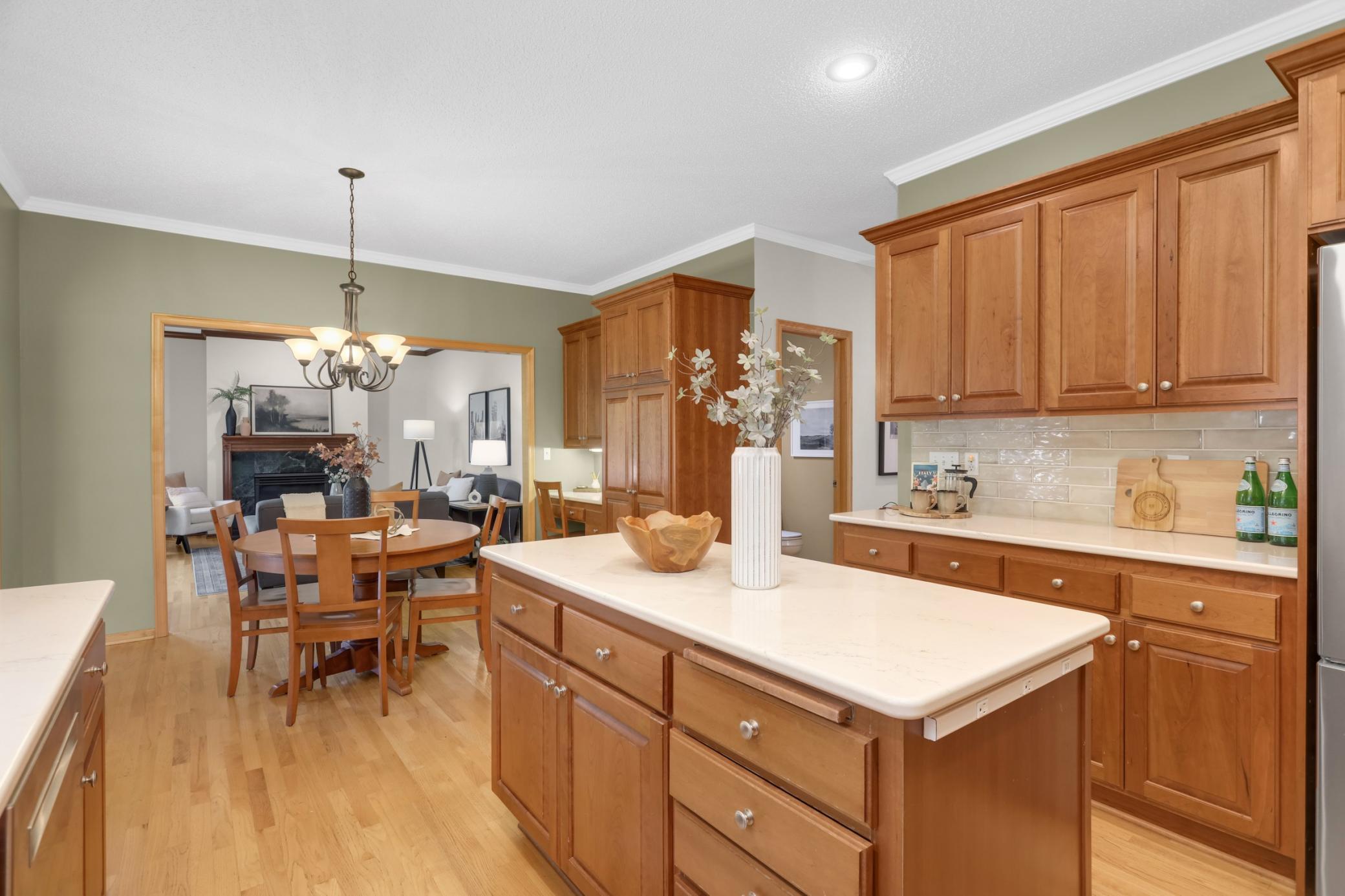 5715 Pond Drive Property Photo 10