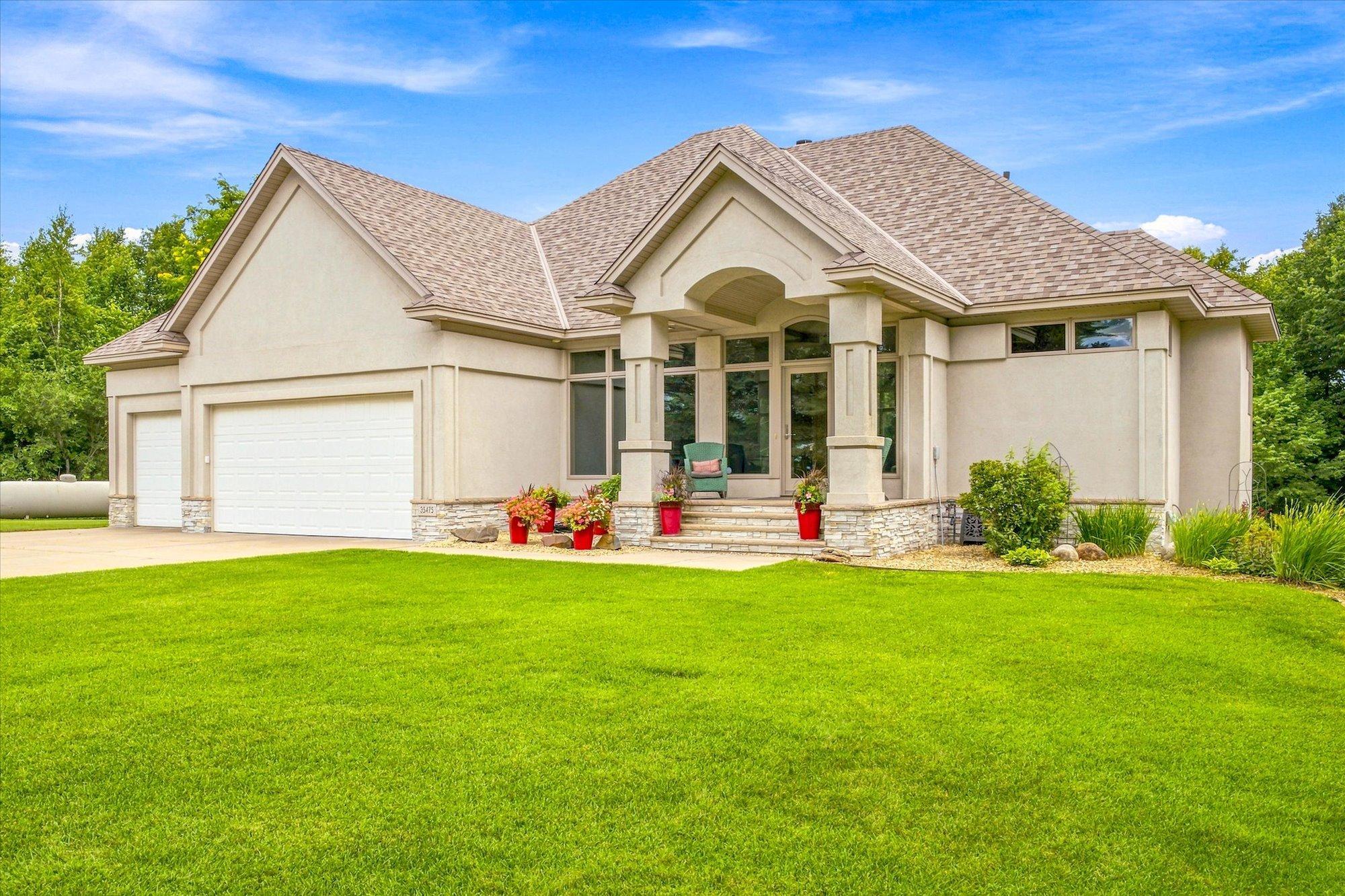35475 Palisade Drive Ne Property Photo 1