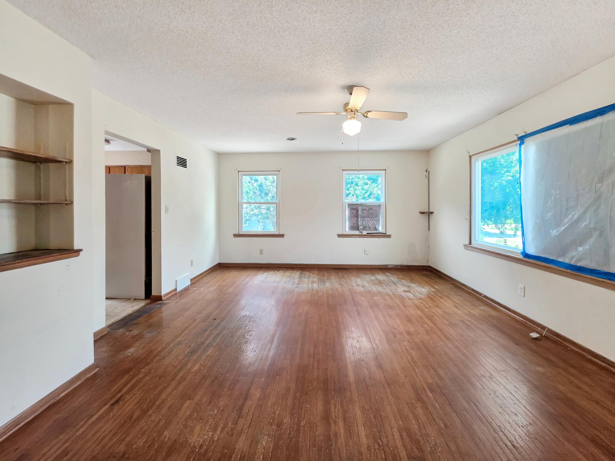 815 1st Street Se Property Photo 6