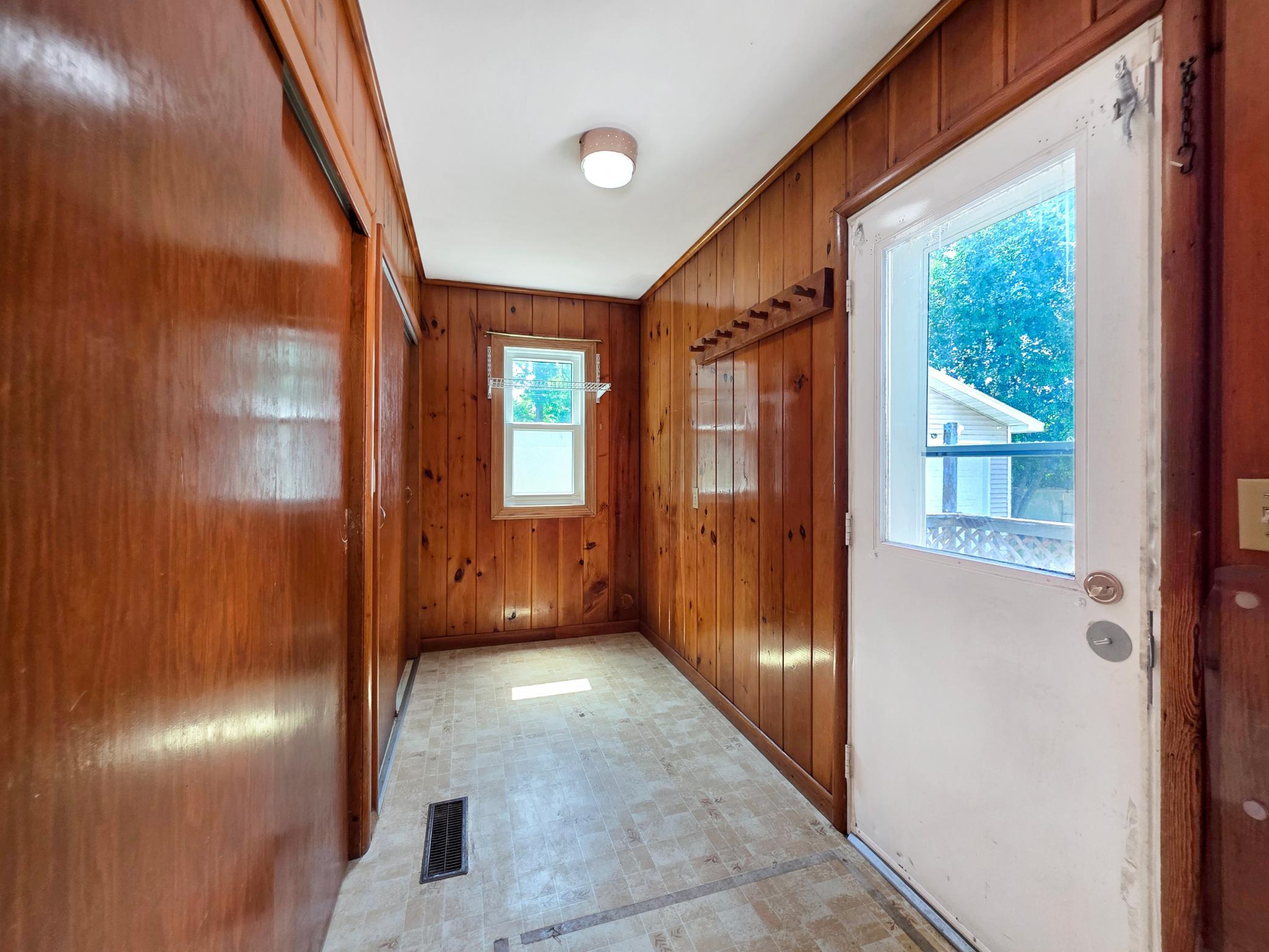 815 1st Street Se Property Photo 19