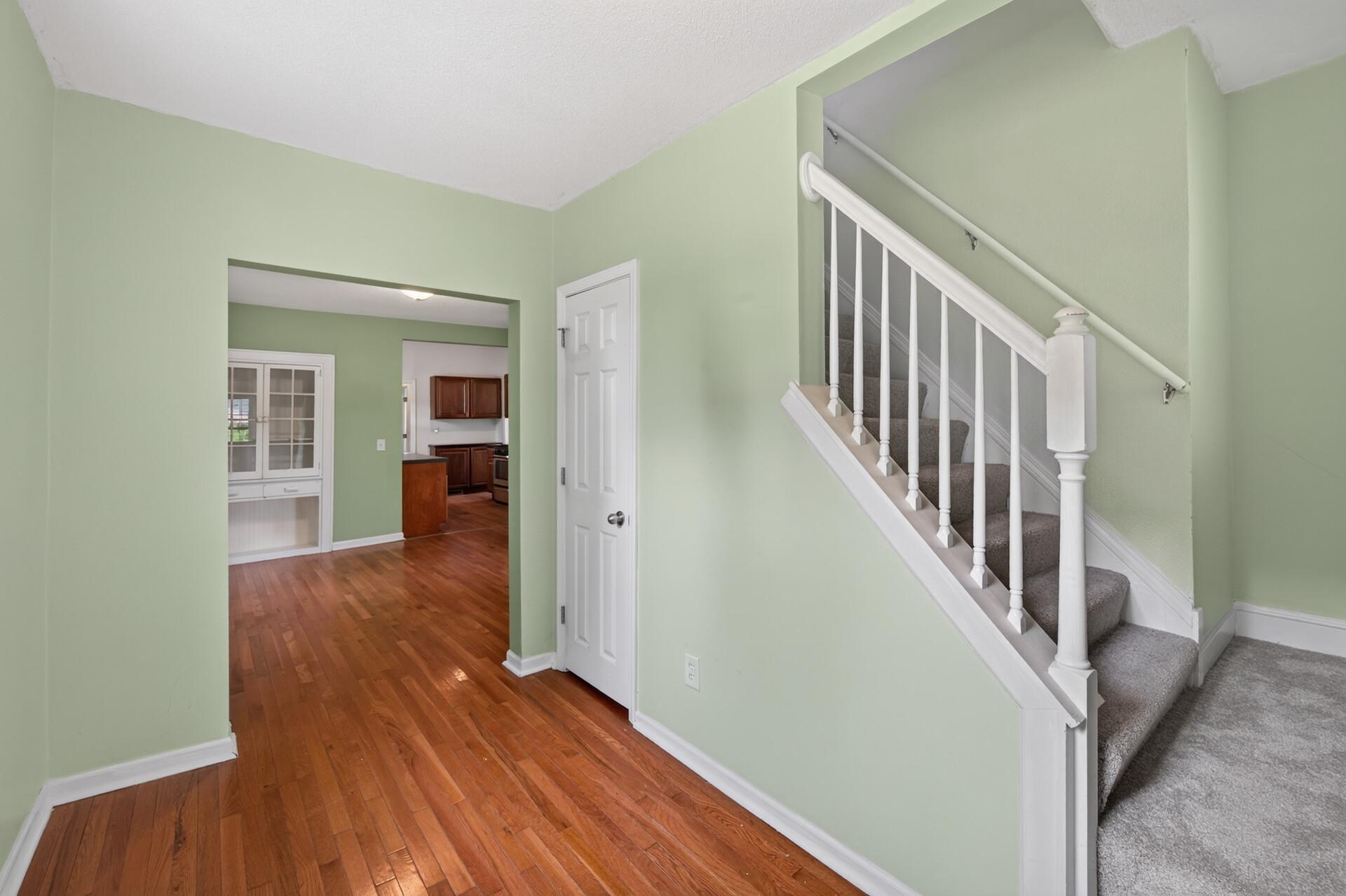 663 Smith Avenue S Property Photo 10