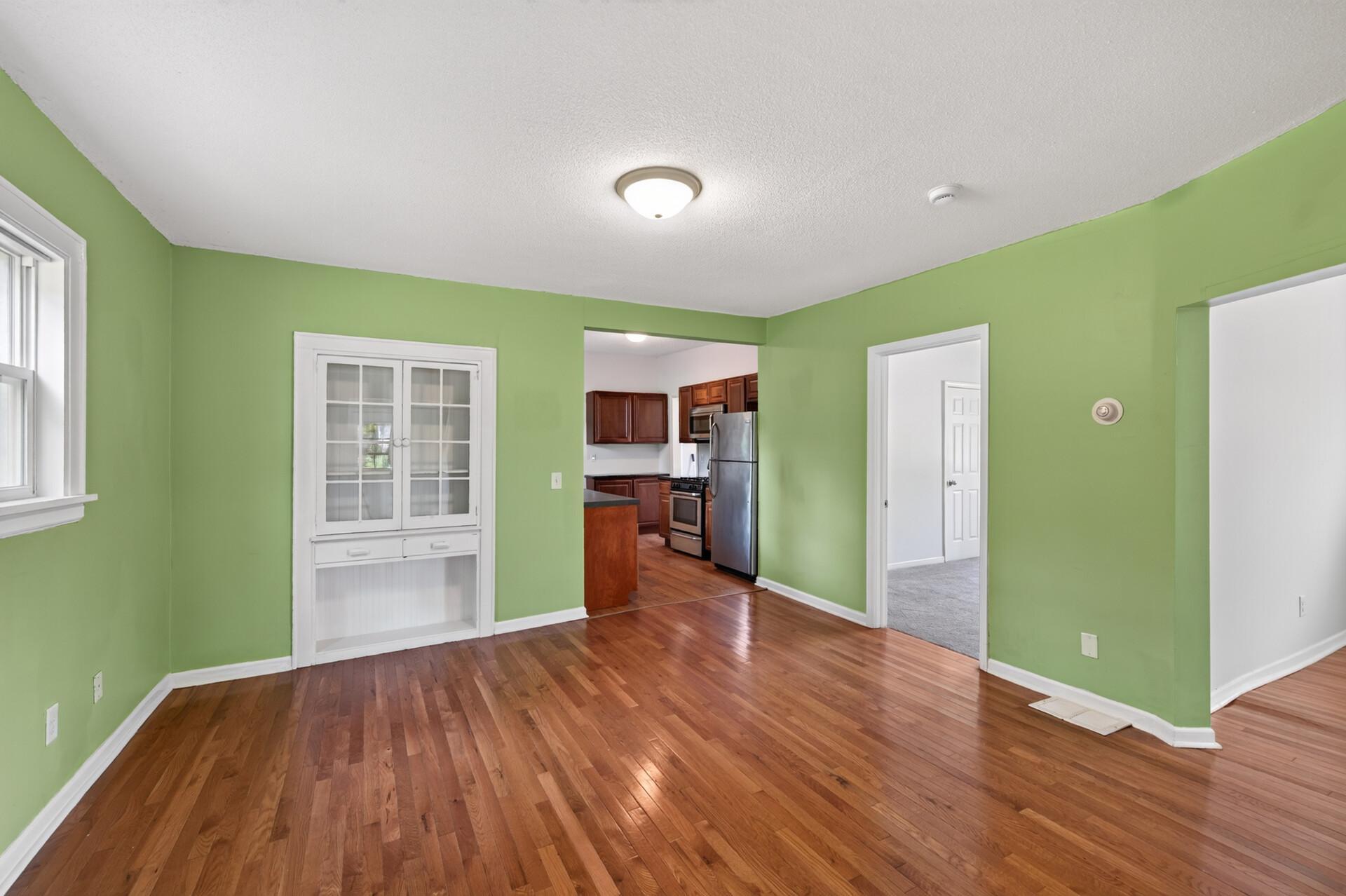 663 Smith Avenue S Property Photo 12