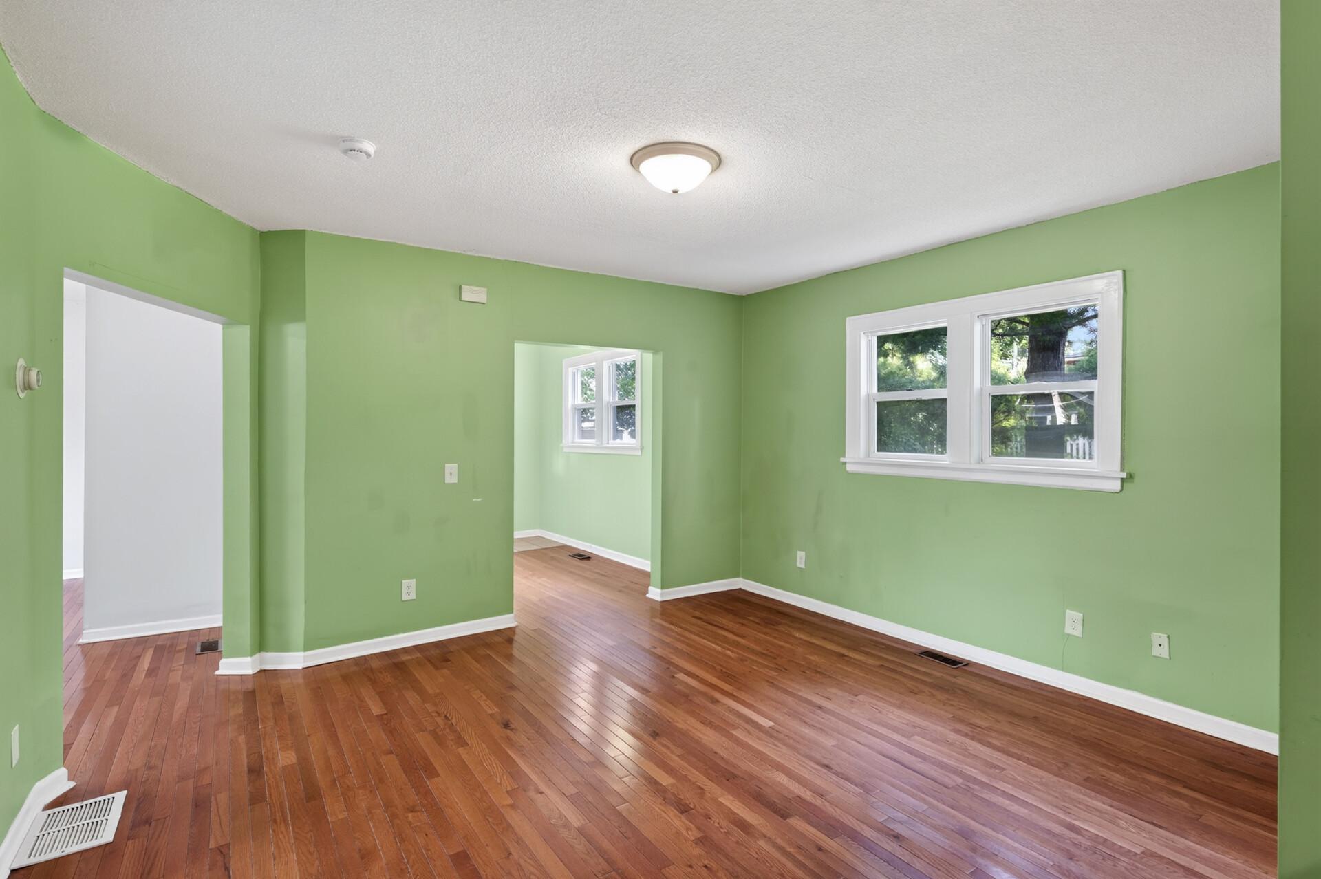 663 Smith Avenue S Property Photo 14