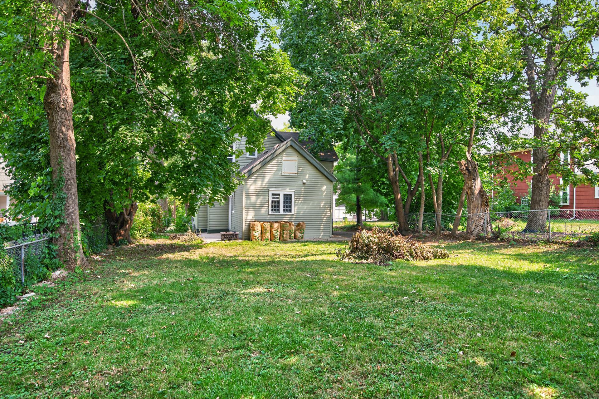 663 Smith Avenue S Property Photo 41