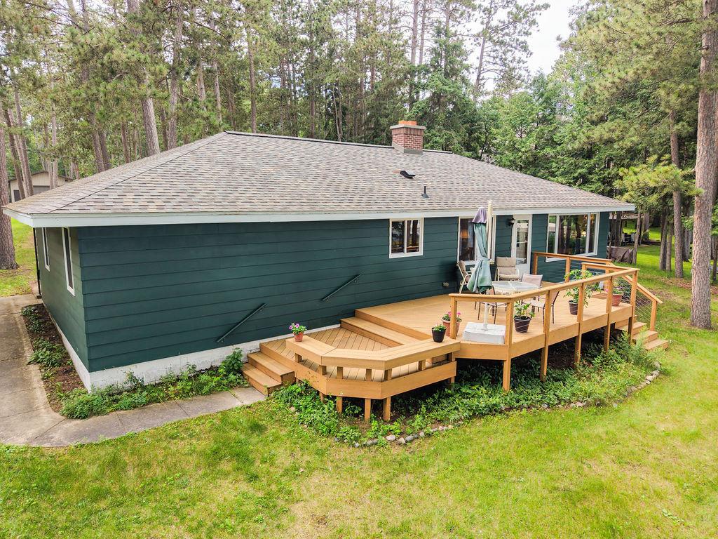 17672 Crooked Pine Drive Property Photo 1