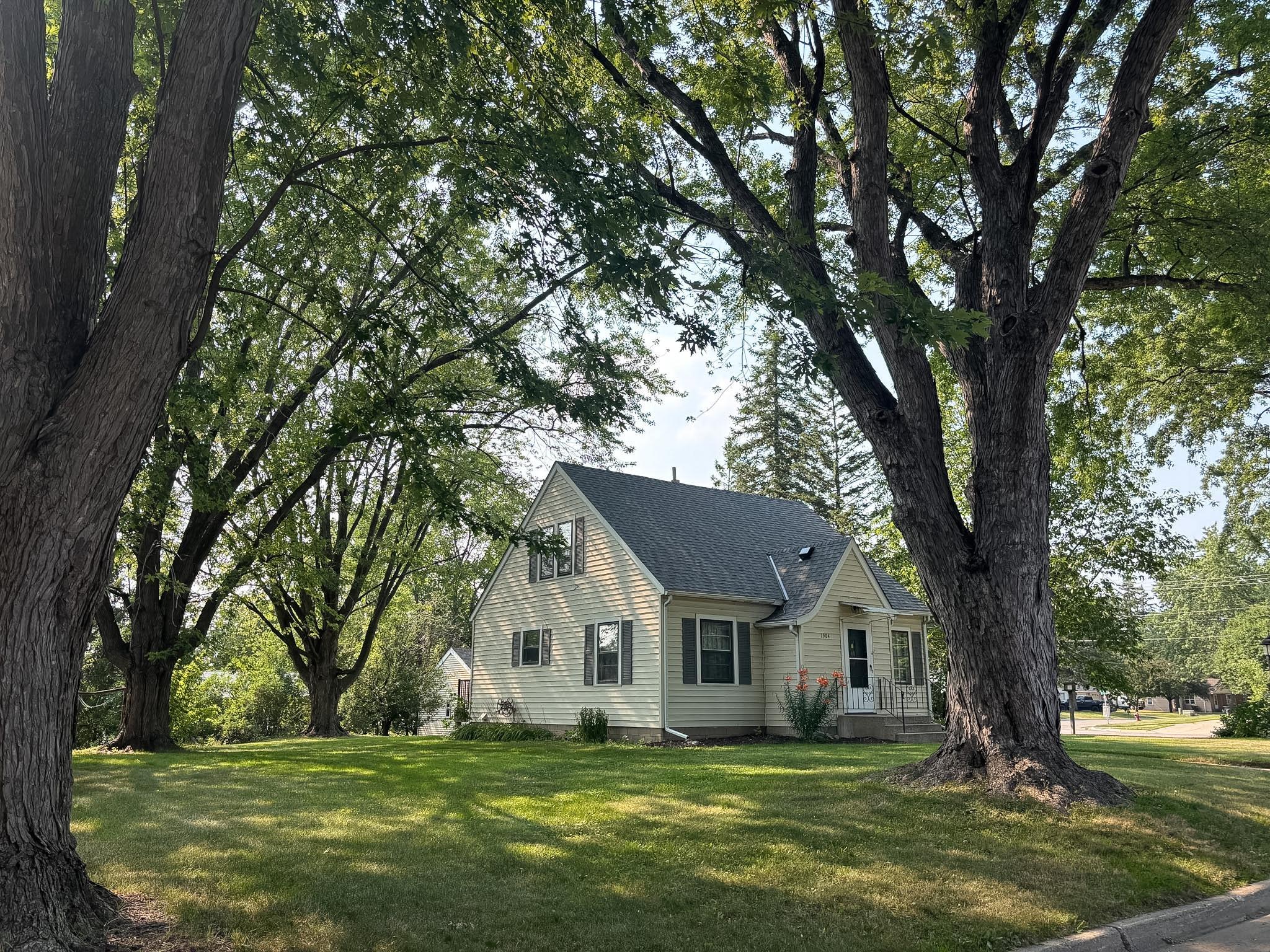1904 7th Street Sw Property Photo 2