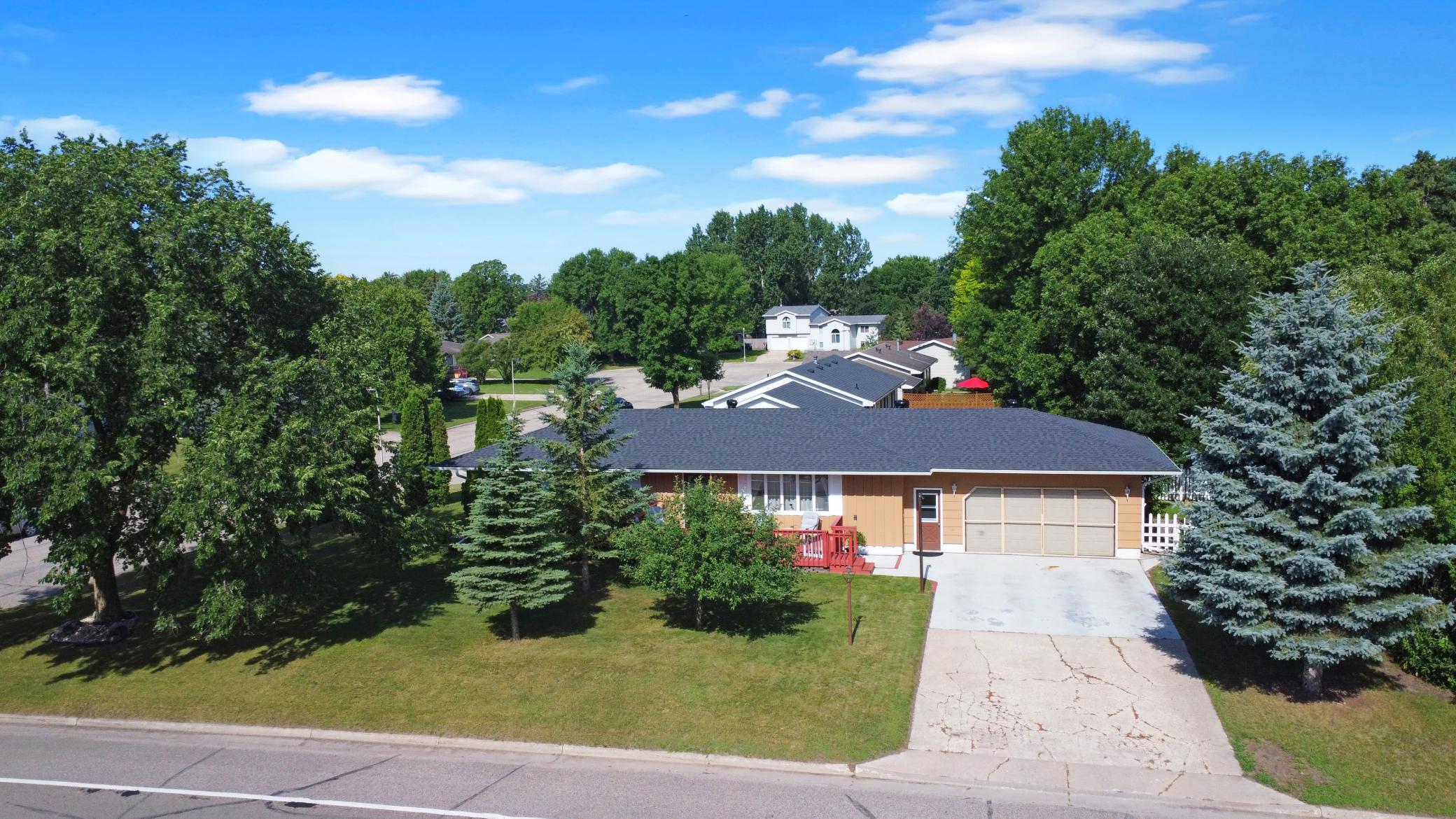 113 Circle Drive Property Photo 1