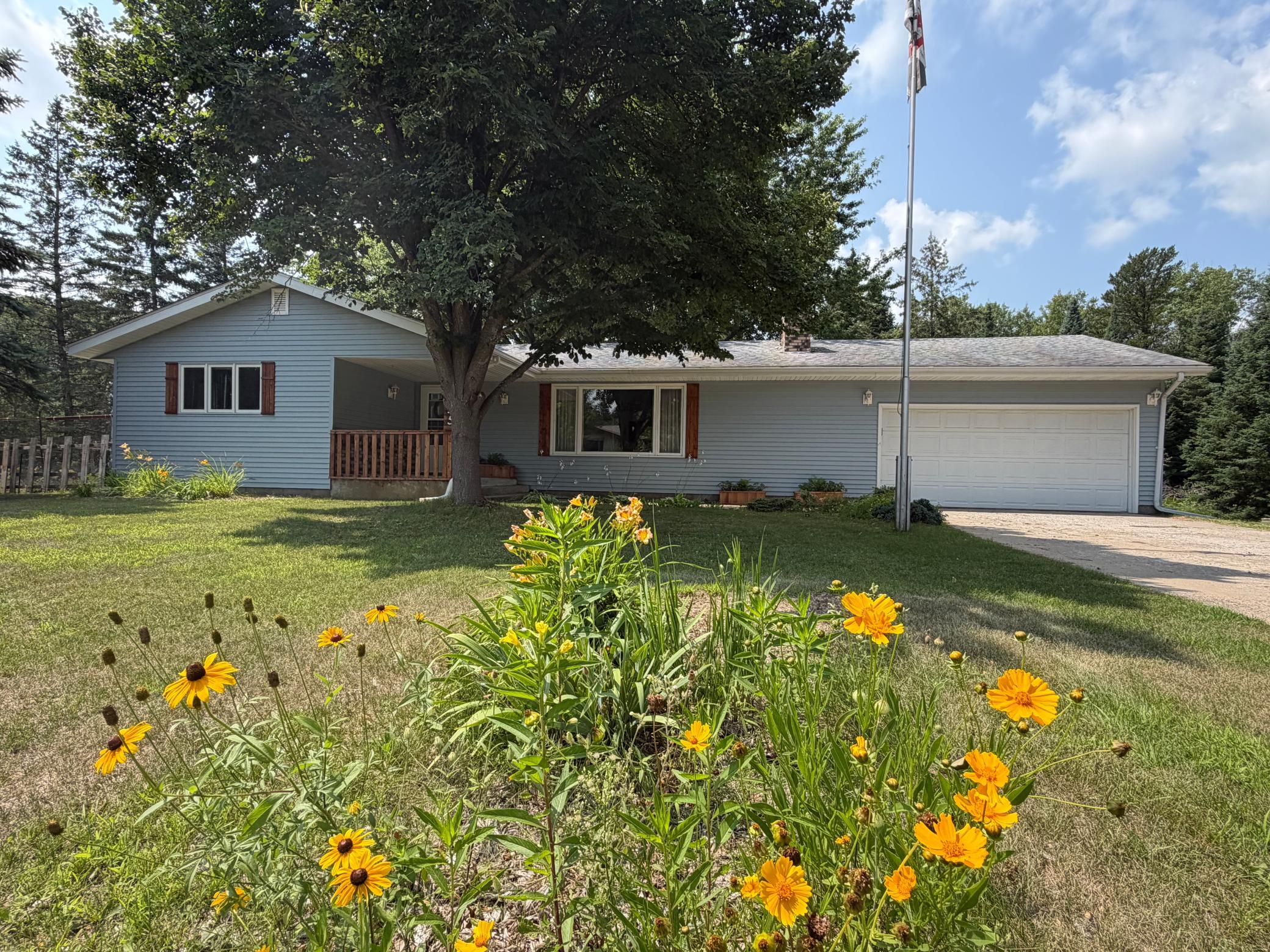6845 Dickinson Drive Nw Property Photo 1