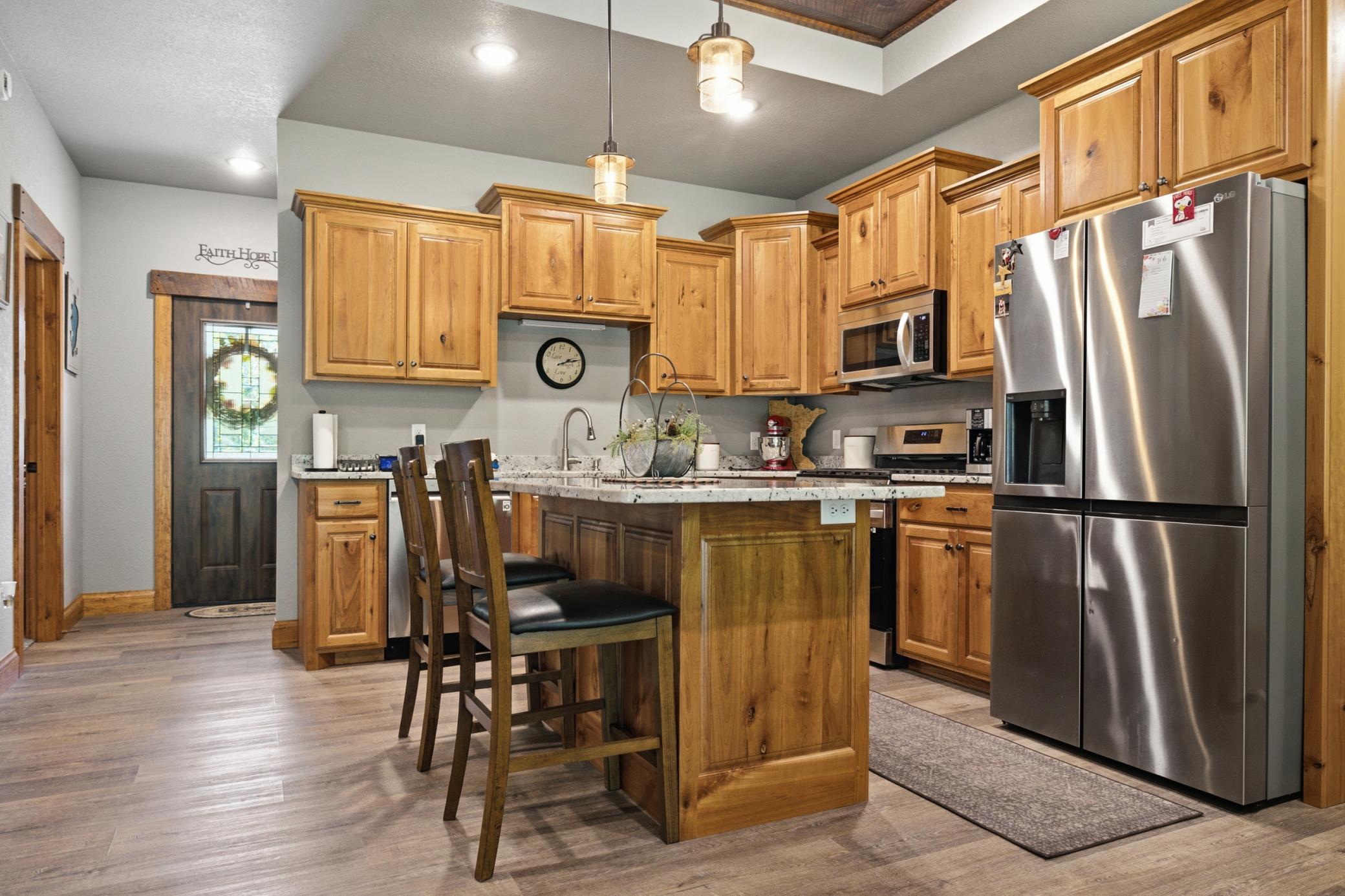 8356 Flower Trail Property Photo 6