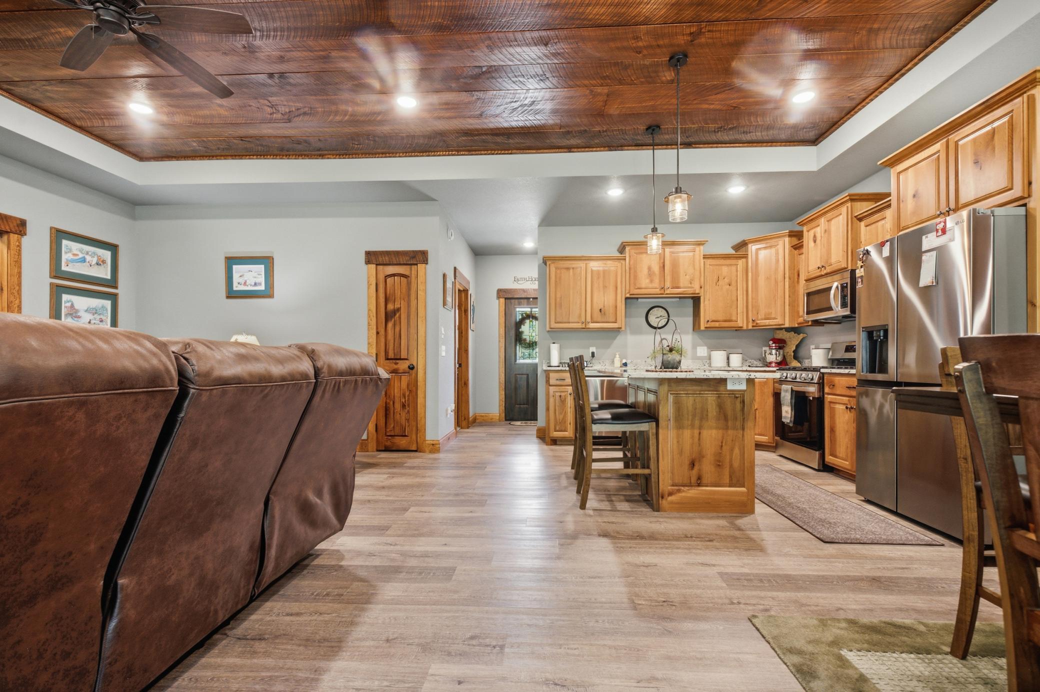 8356 Flower Trail Property Photo 8