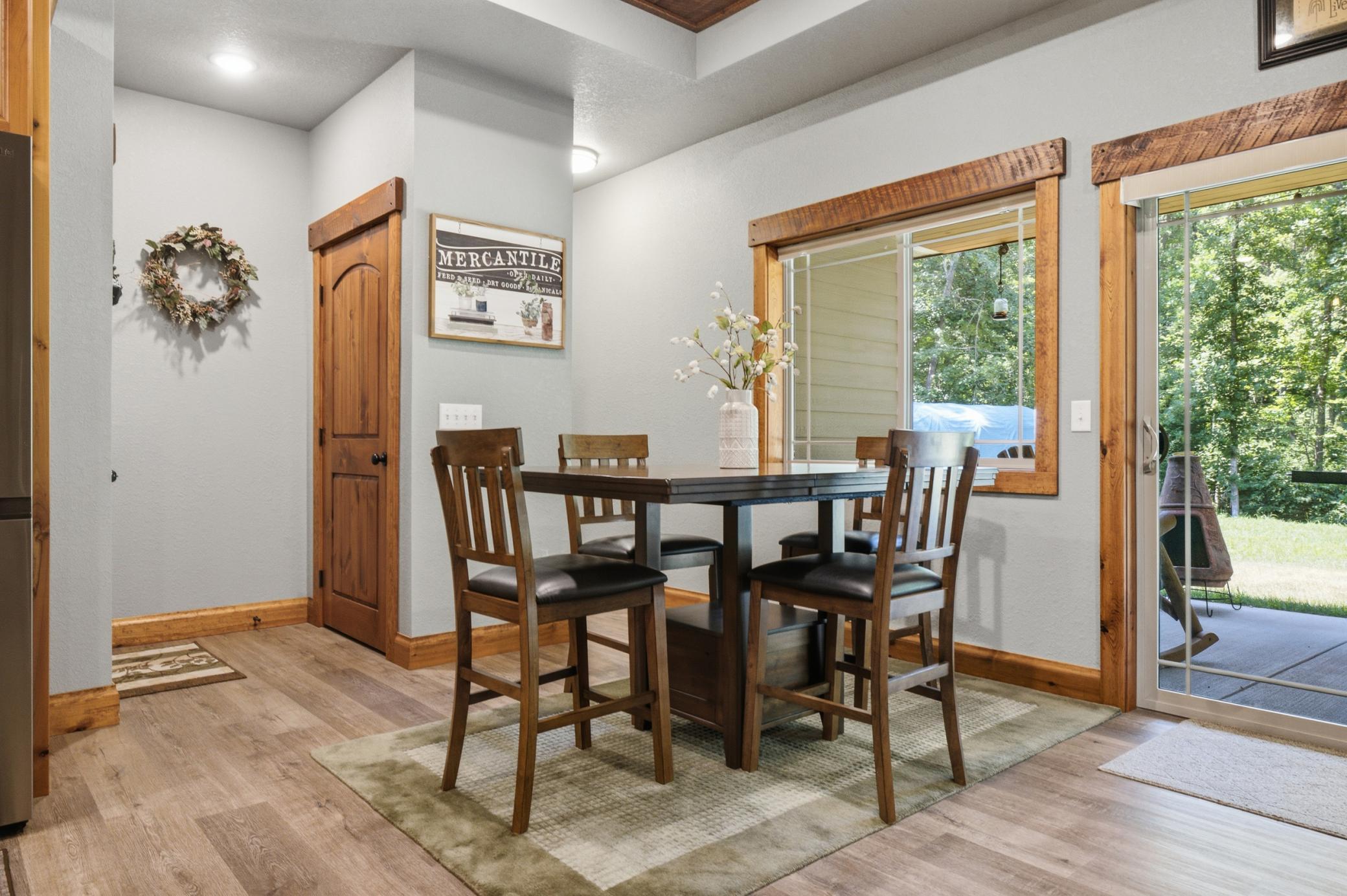 8356 Flower Trail Property Photo 12