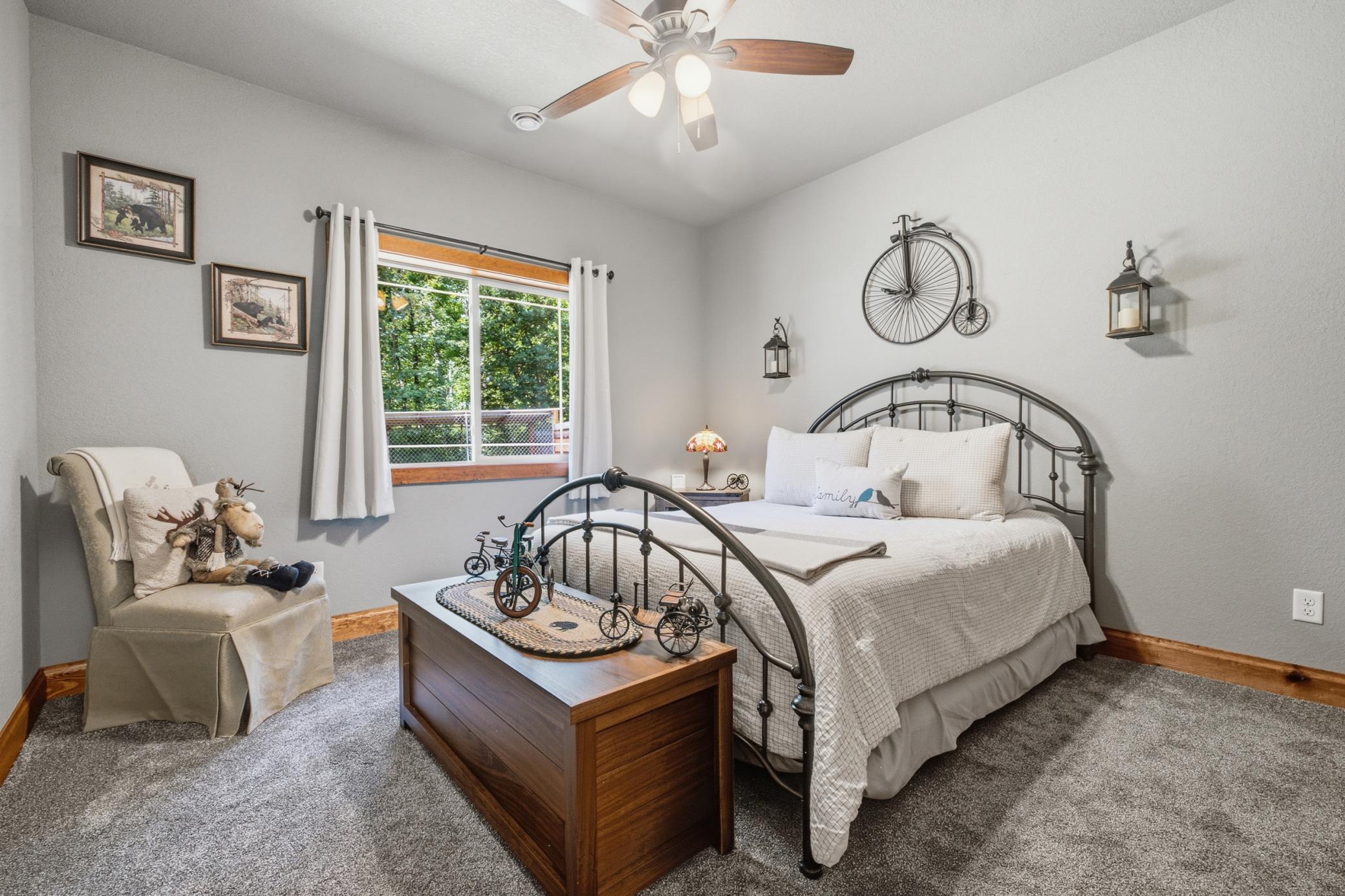 8356 Flower Trail Property Photo 18