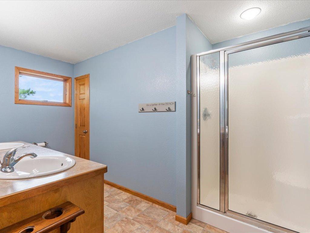 13607 Maplewood Drive Property Photo 19