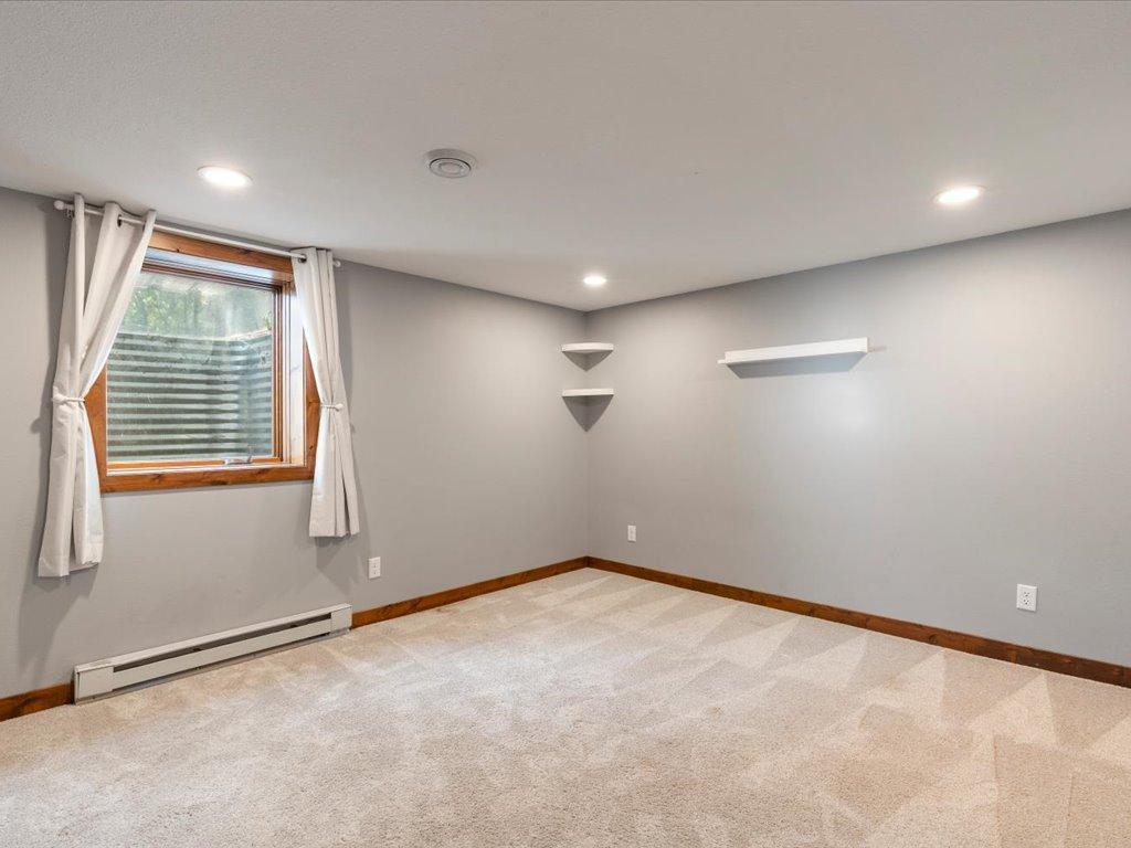 13607 Maplewood Drive Property Photo 40