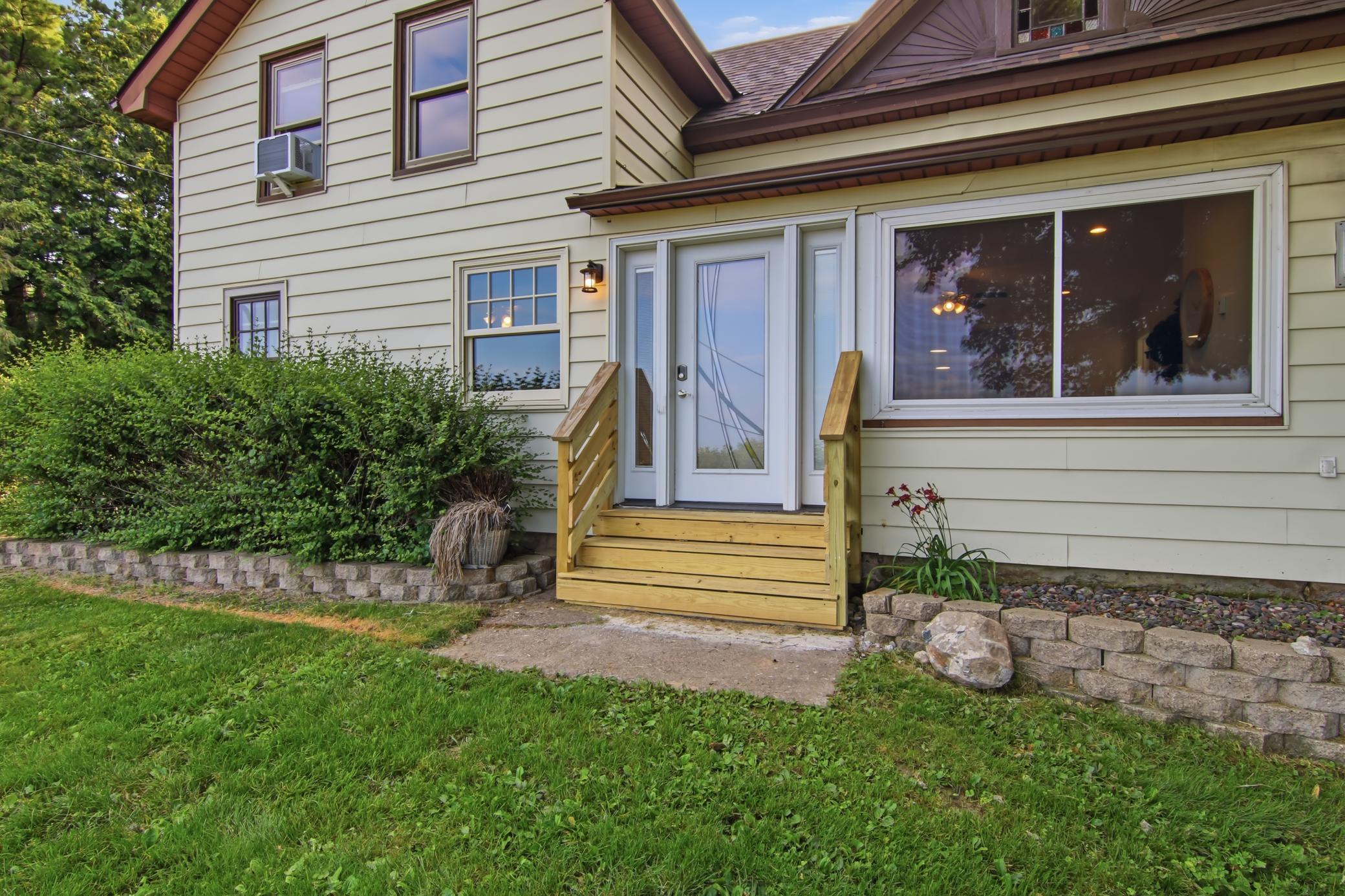939 Us Highway 63 Property Photo 1