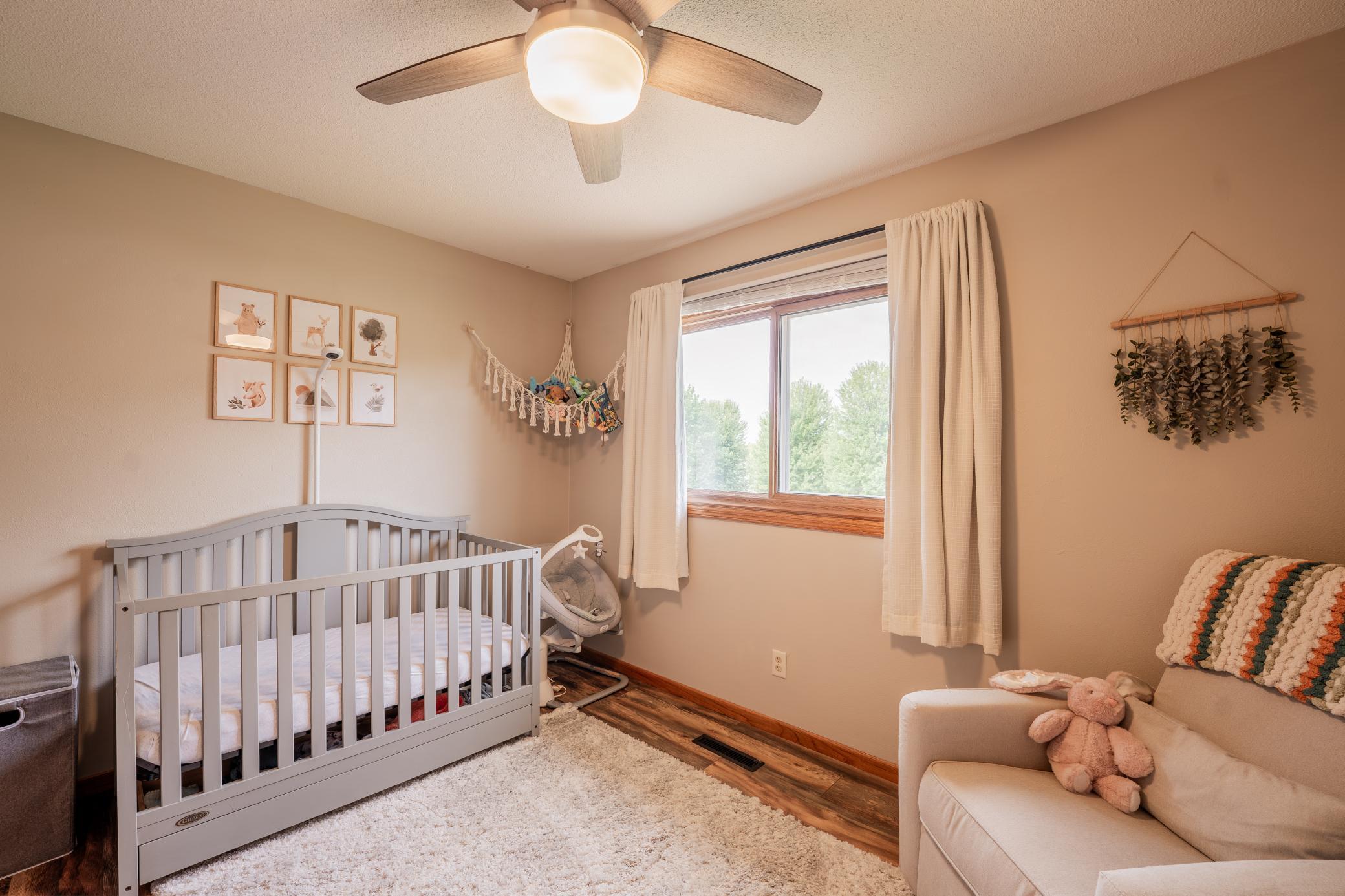 1127 5th Street E Property Photo 17
