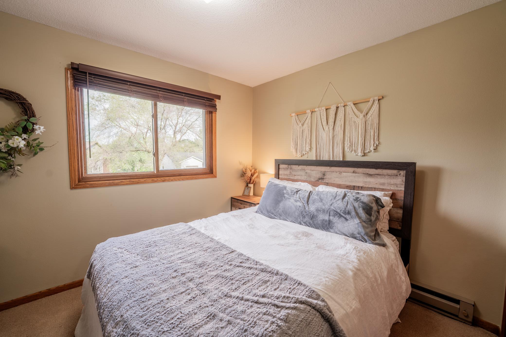 1127 5th Street E Property Photo 17