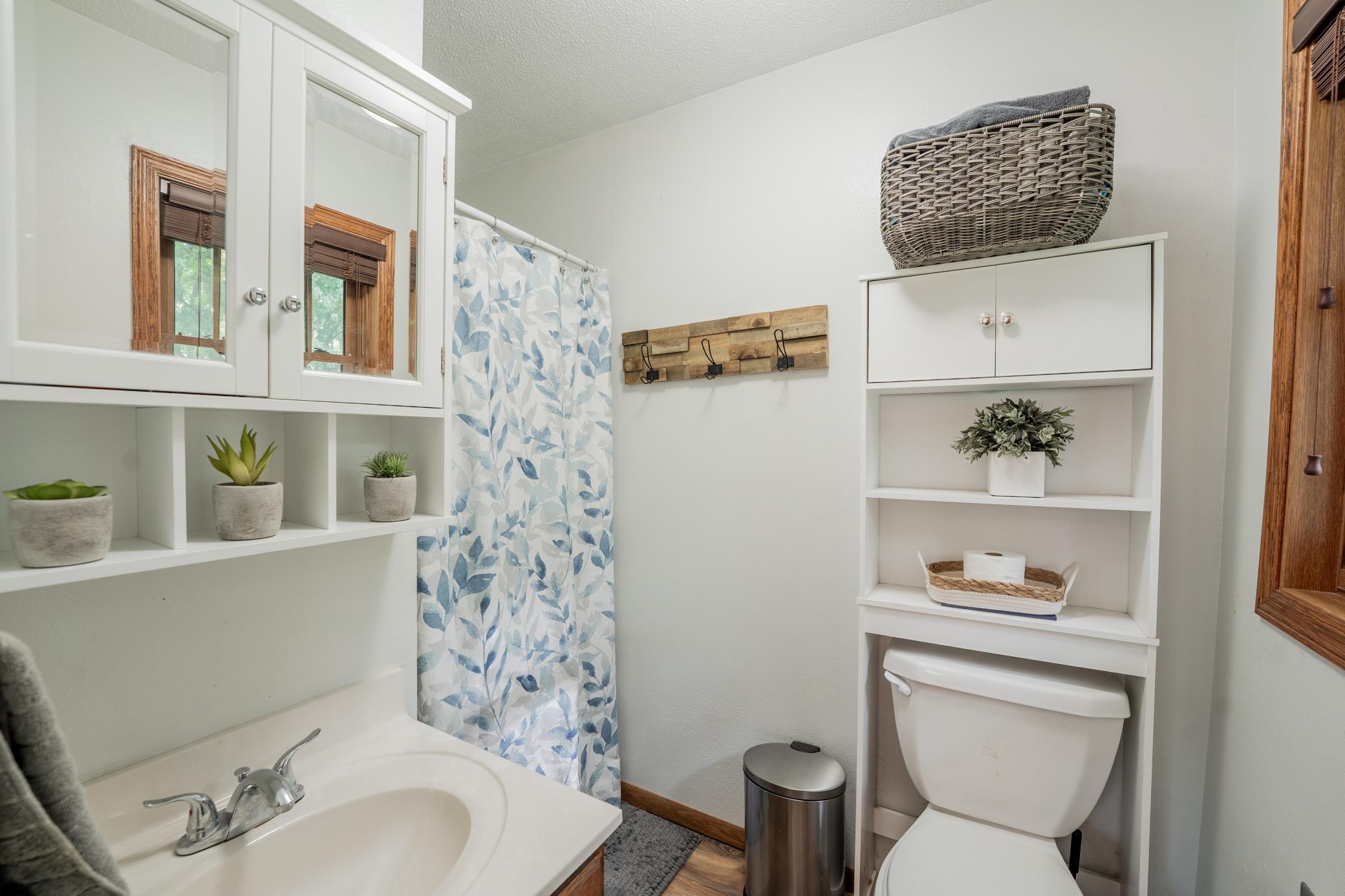 1127 5th Street E Property Photo 22