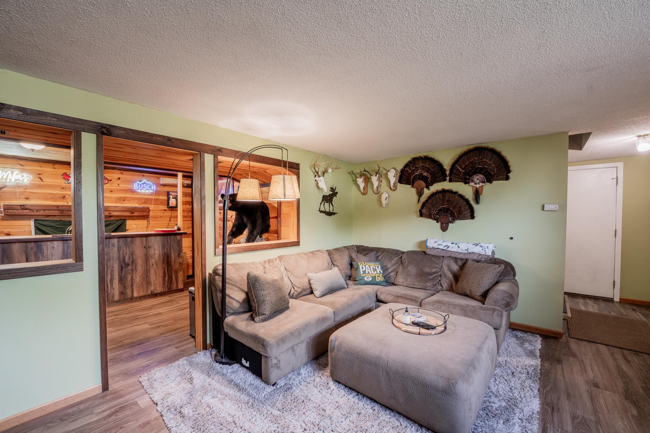 1127 5th Street E Property Photo 28