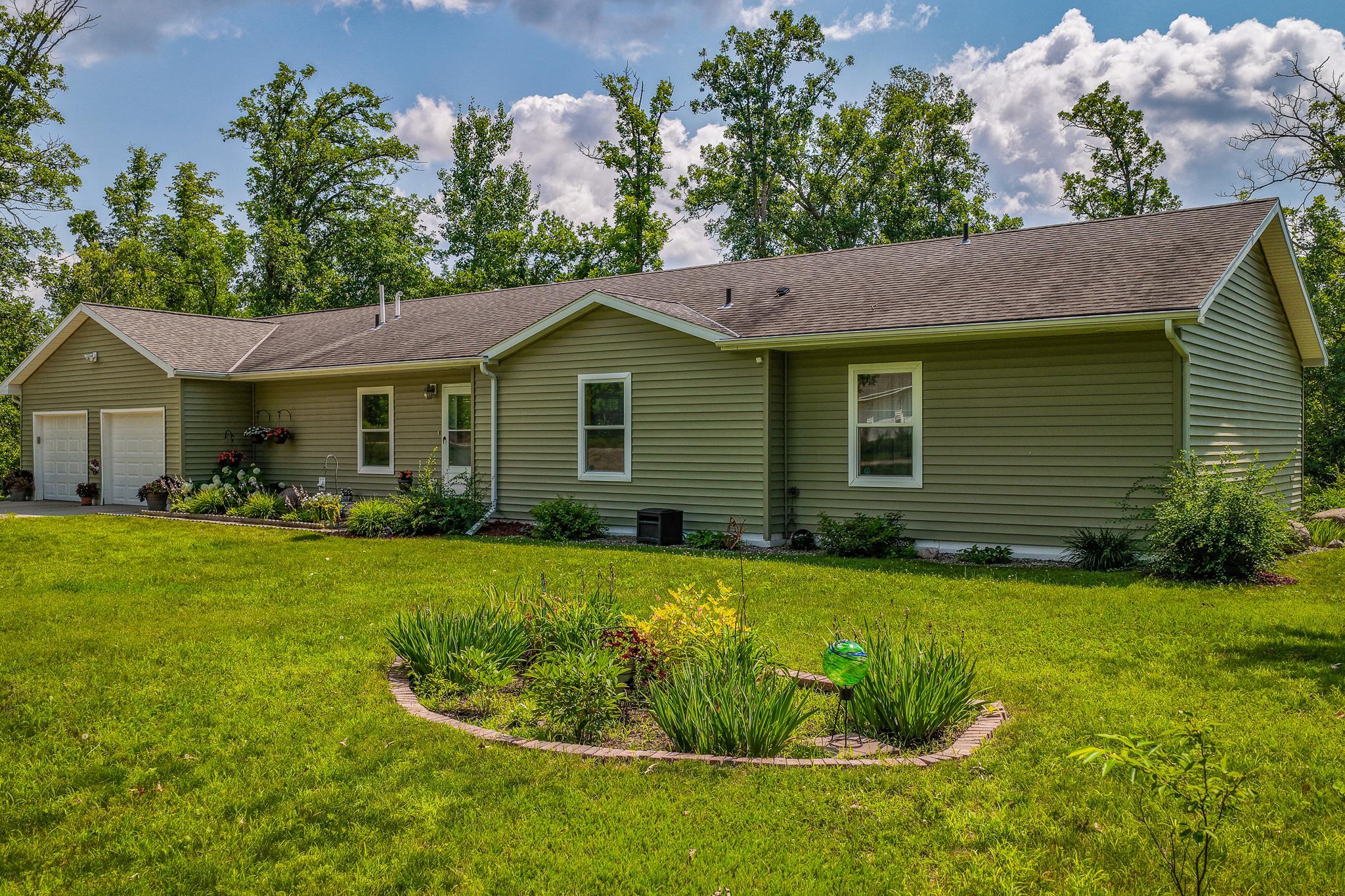 5252 Elmwood Court Ne Property Photo 29