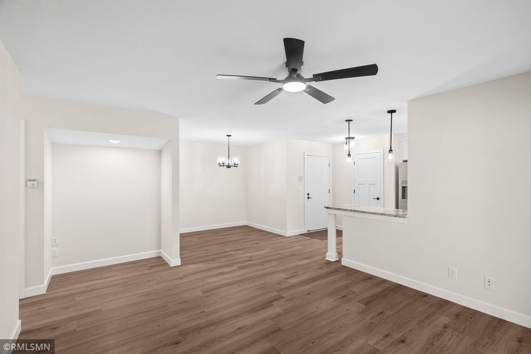 5237 Balmoral Lane Property Photo 8