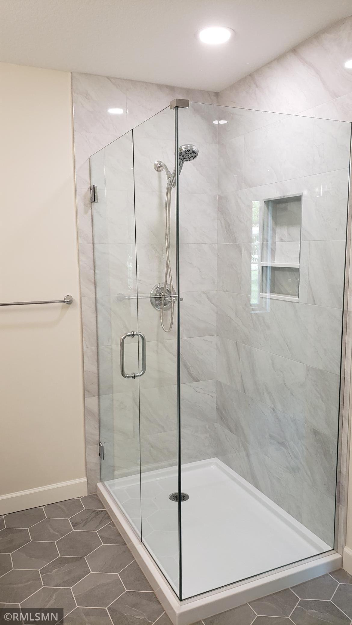 5237 Balmoral Lane Property Photo 11