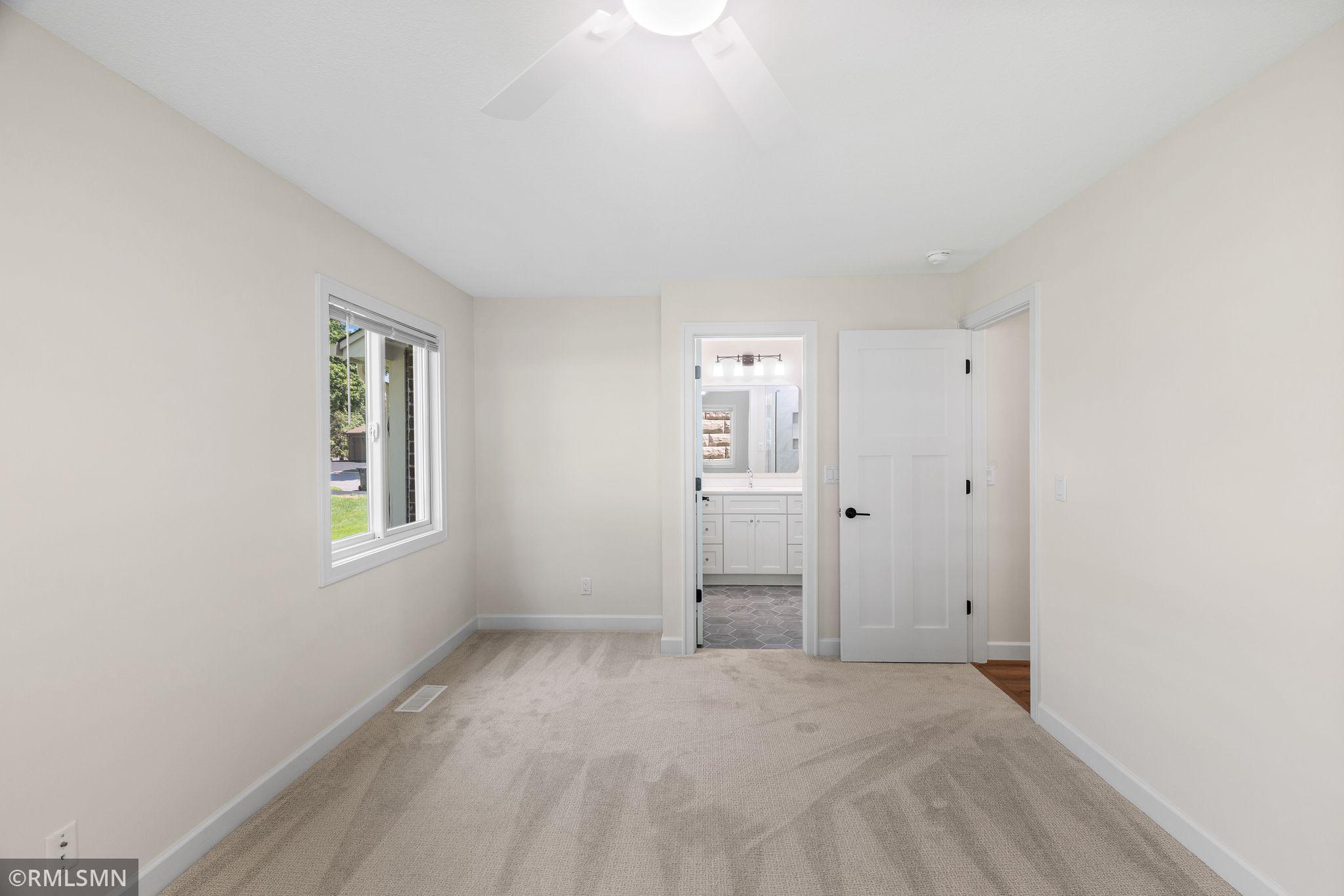 5237 Balmoral Lane Property Photo 12