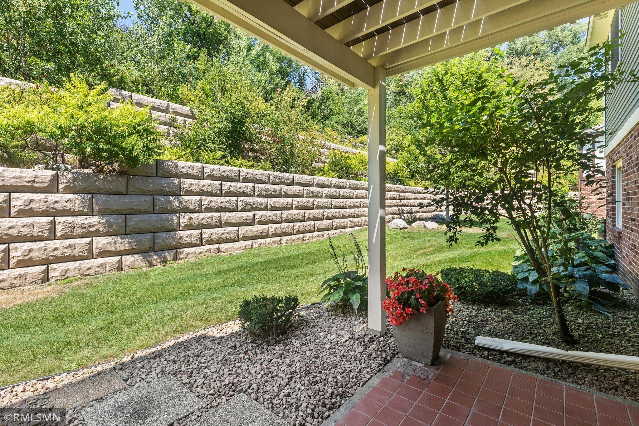 5237 Balmoral Lane Property Photo 20