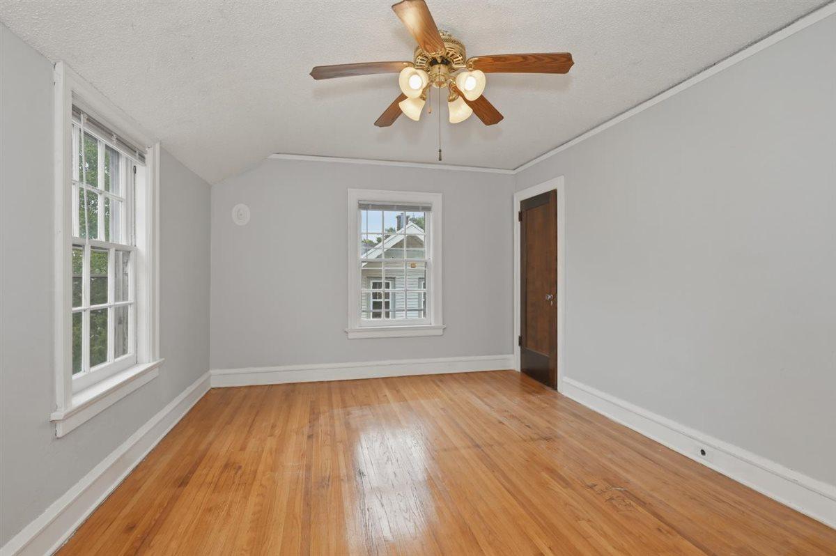 611 Lincoln Parkway Property Photo 11