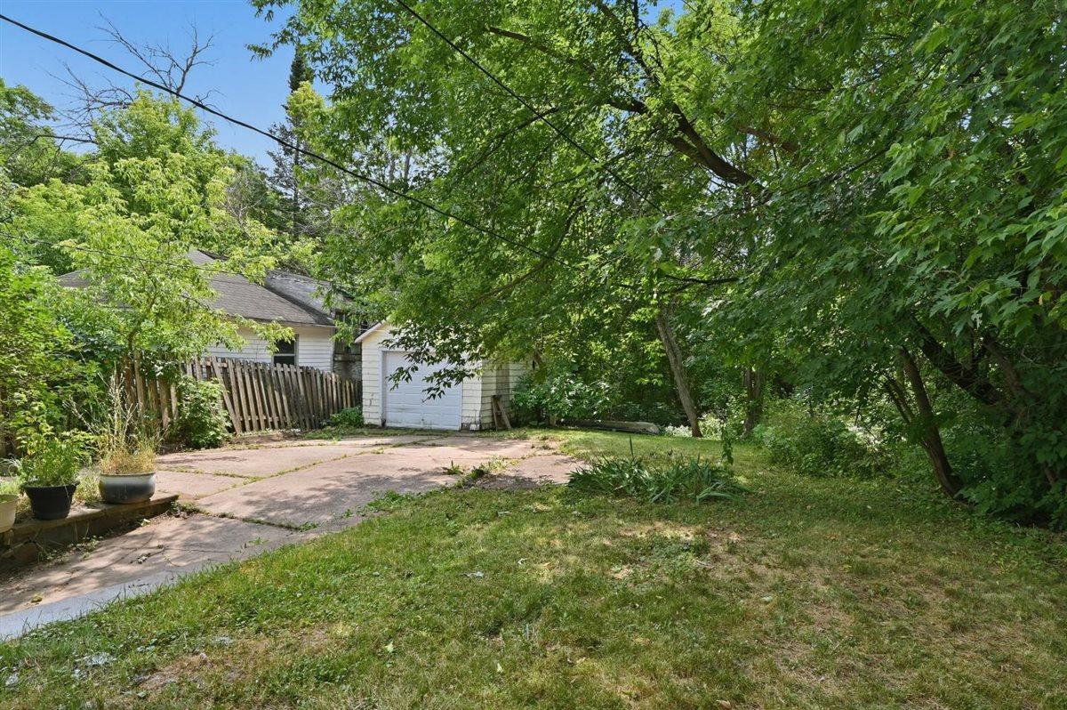 611 Lincoln Parkway Property Photo 21
