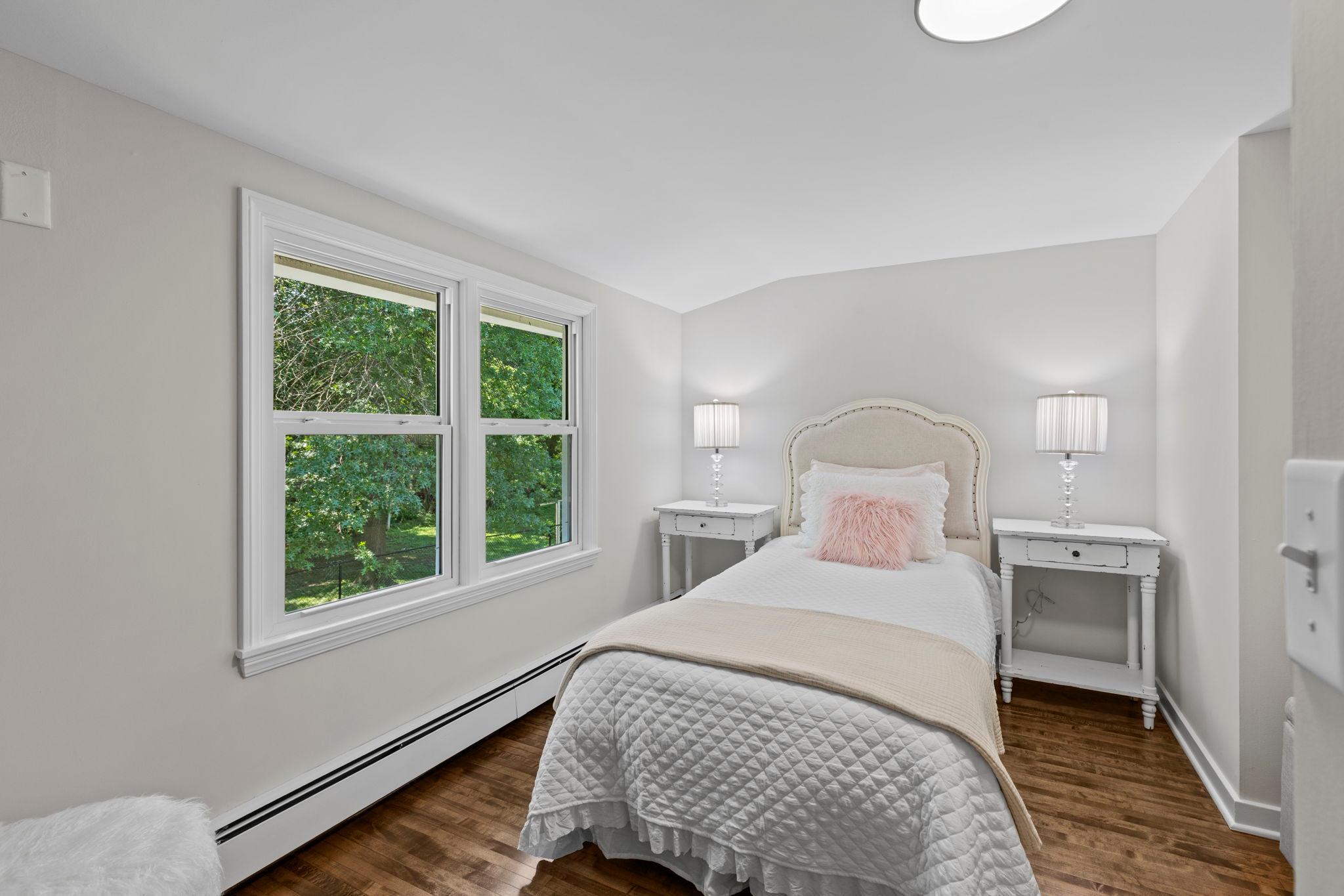 14819 Margaret Place Property Photo 23