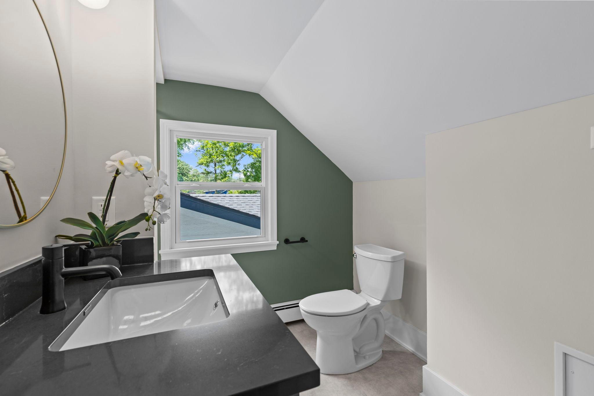 14819 Margaret Place Property Photo 24