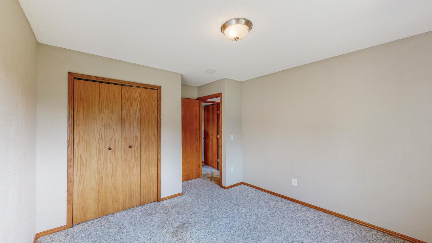 1920 10th Avenue Ne Property Photo 12