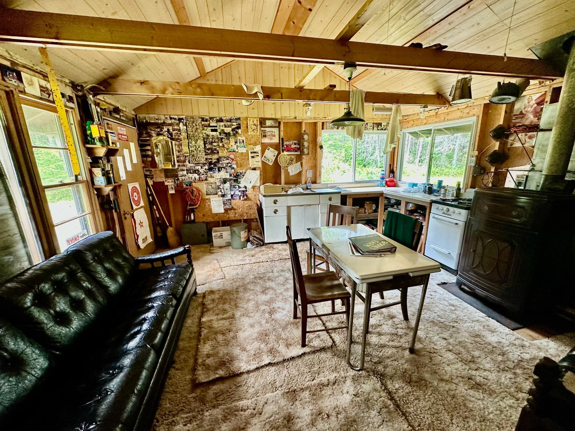 5795 Aichele Road Sw Property Photo 4