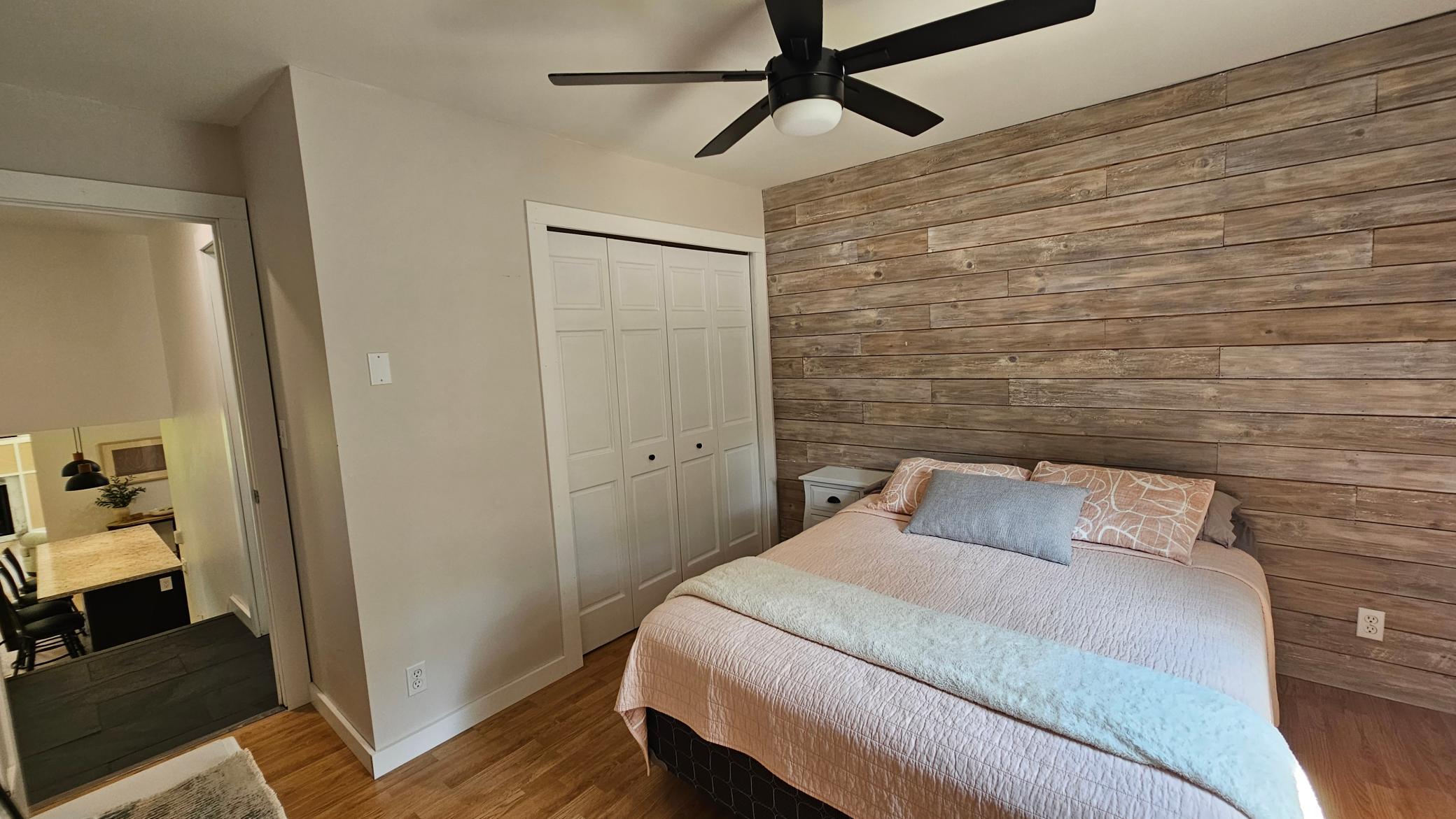 460 Ash Street Property Photo 15