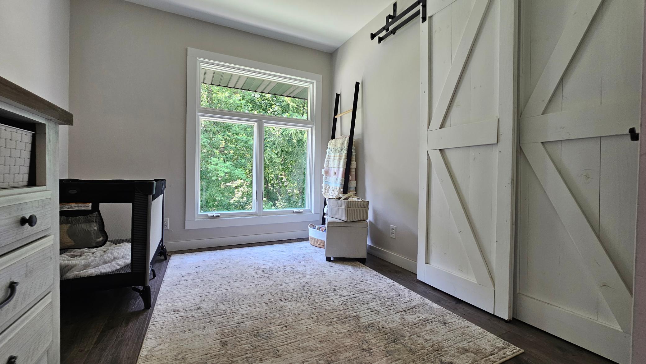 460 Ash Street Property Photo 16