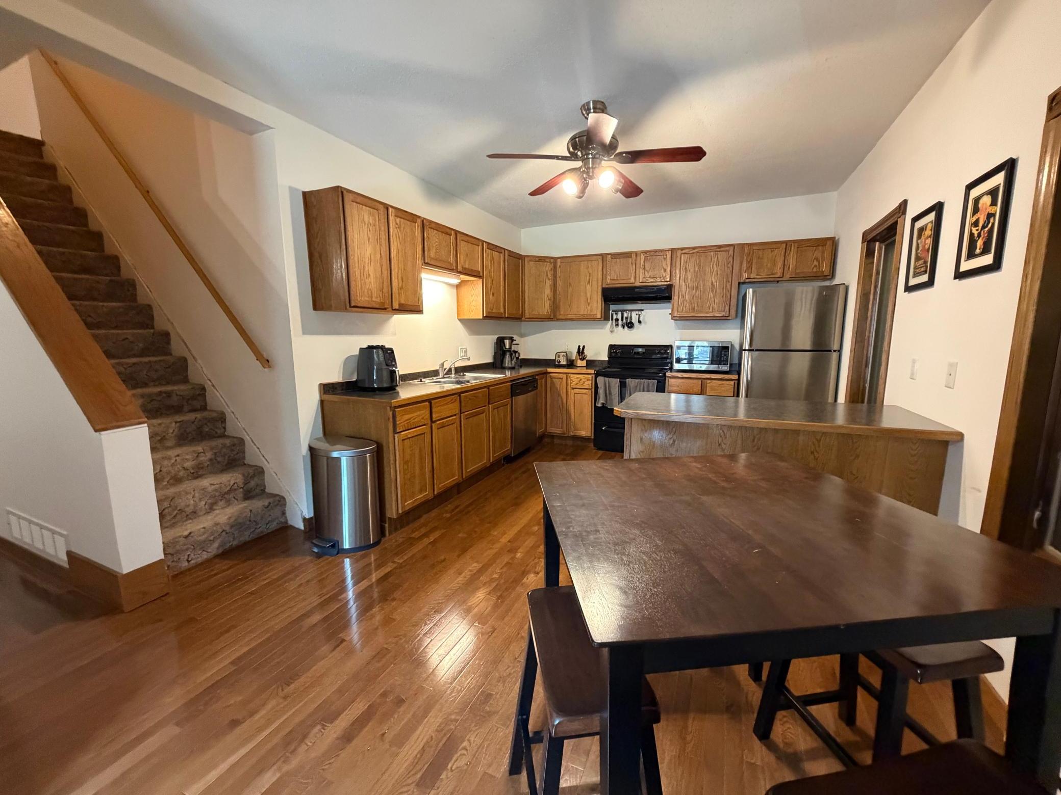 409 9th Street S Property Photo 3
