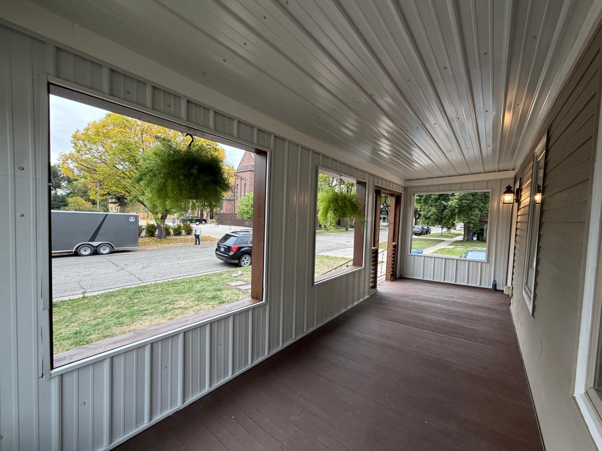 409 9th Street S Property Photo 3