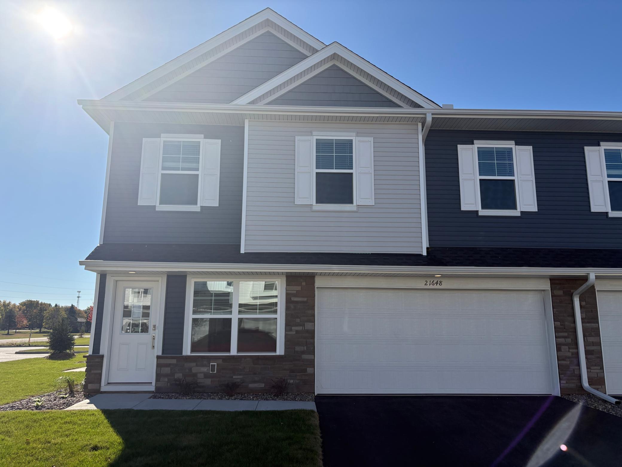 21648 Magnolia Way Property Photo 1