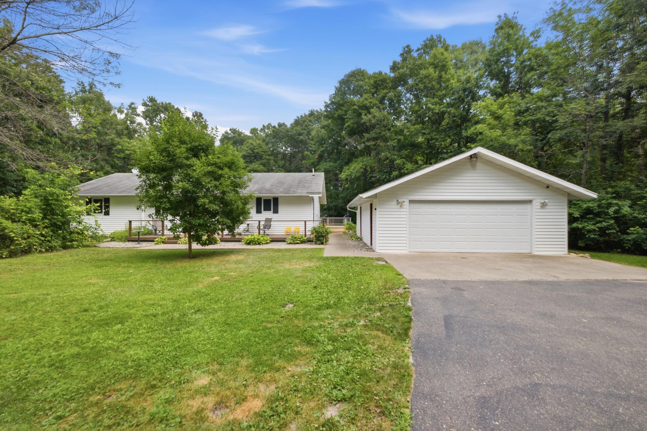 10878 Brent Drive Property Photo 1