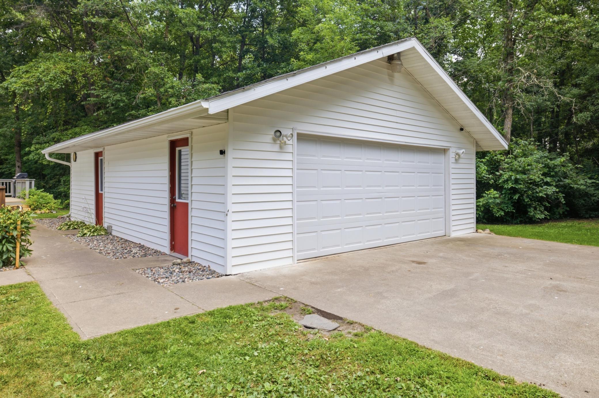 10878 Brent Drive Property Photo 3