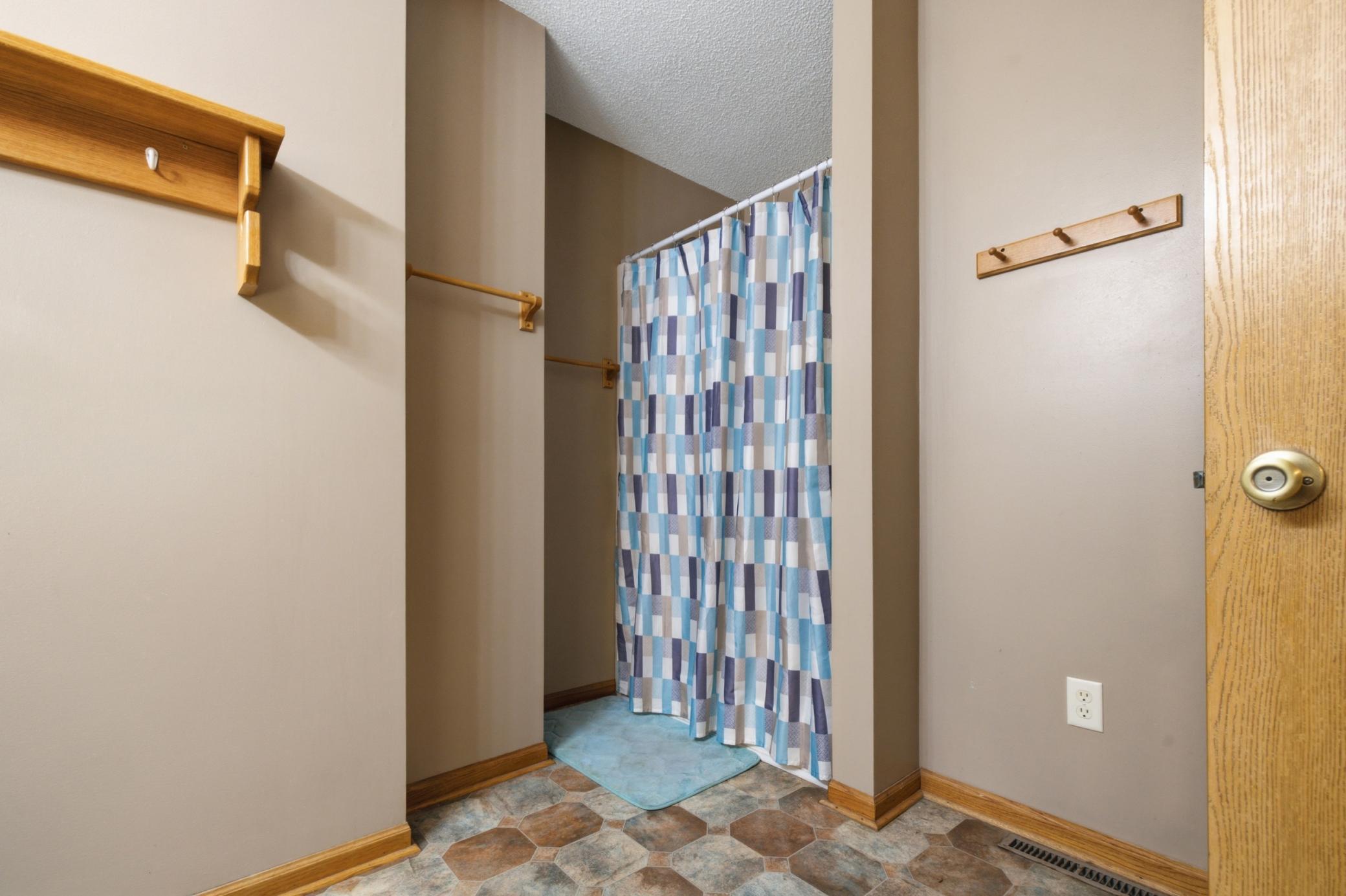 10878 Brent Drive Property Photo 16