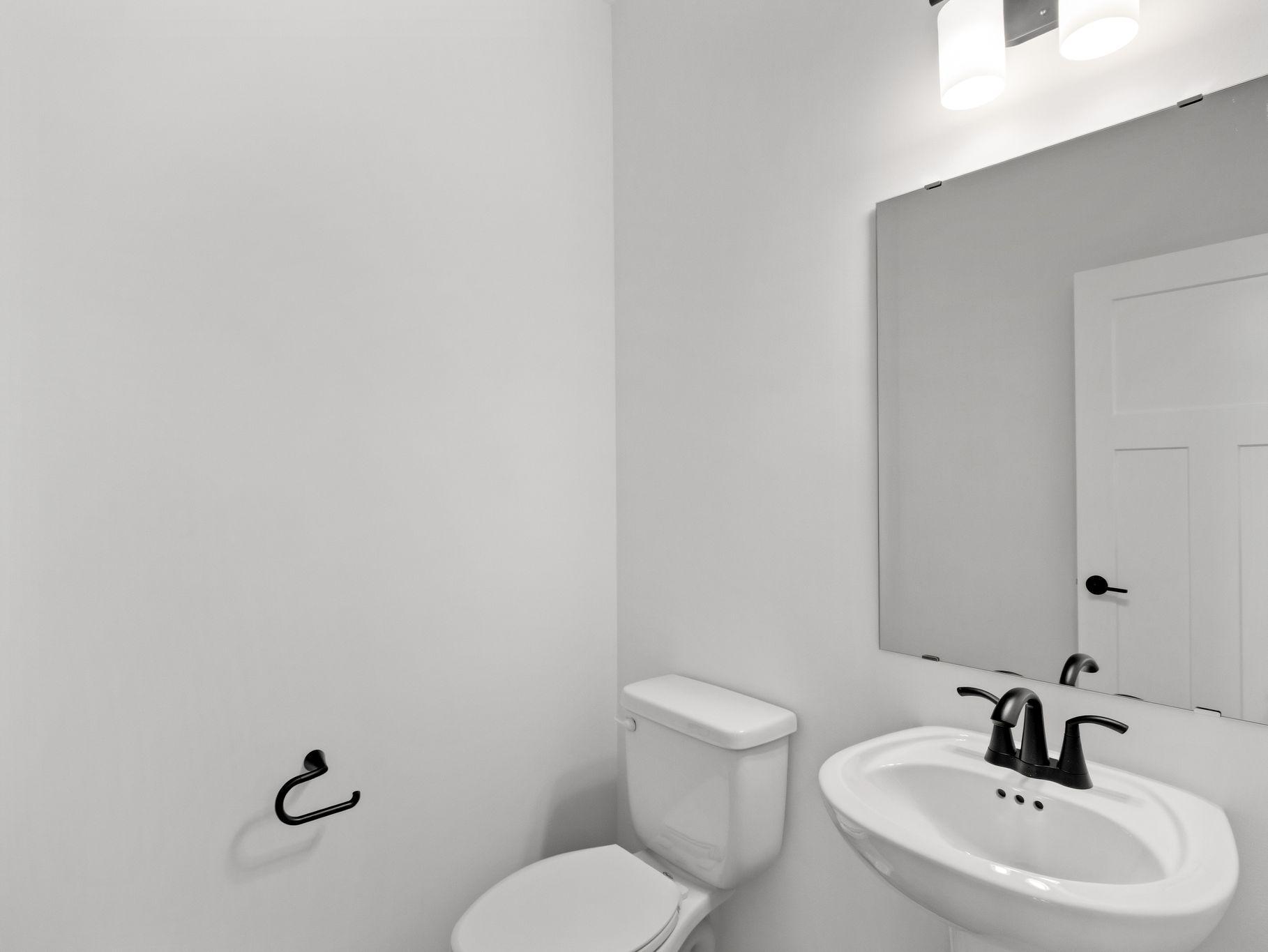 5351 Queens Drive Nw Property Photo 10